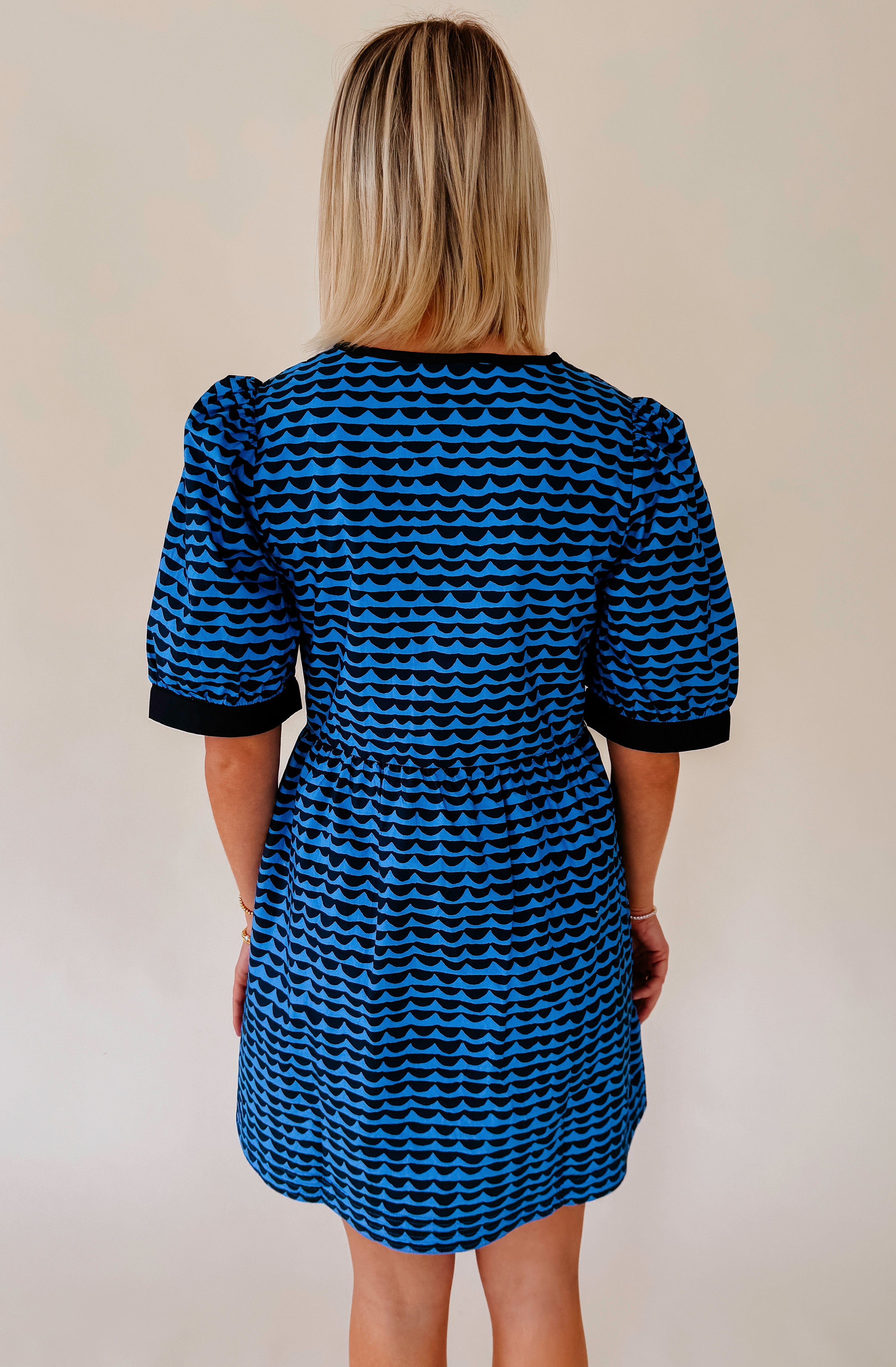 CASTAWAY SCALLOPED MINI