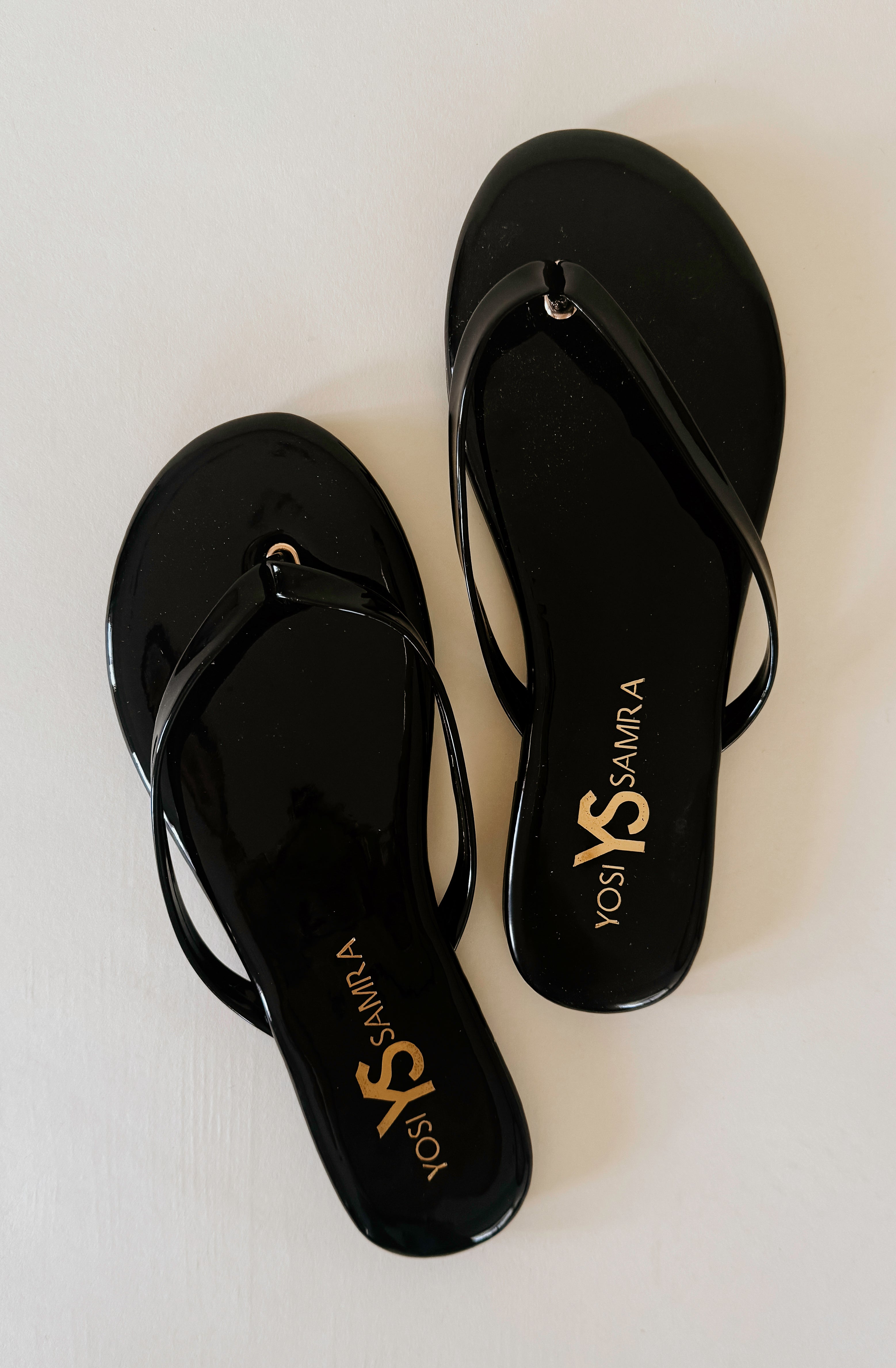 RIVINGTON FLIP FLOPS (MULTIPLE COLORS)