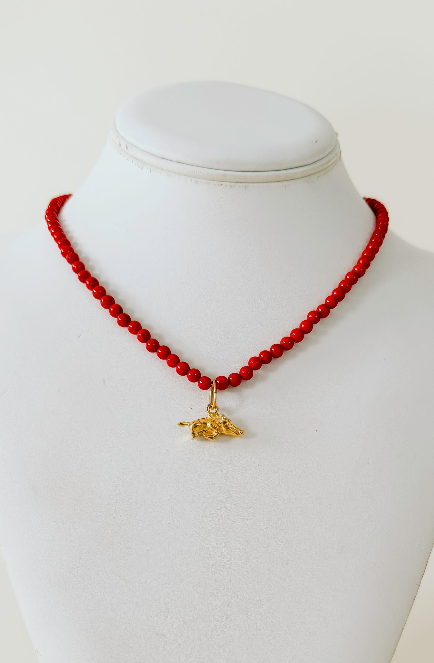 SUSAN SHAW ALYS WILD BOAR NECKLACE