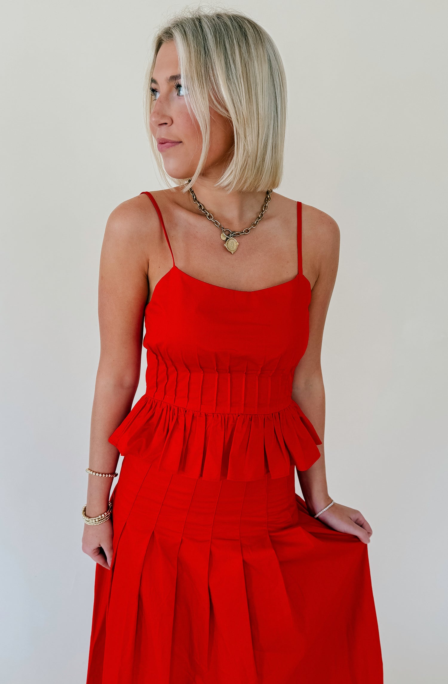 HOT TO GO PLEATED TOP