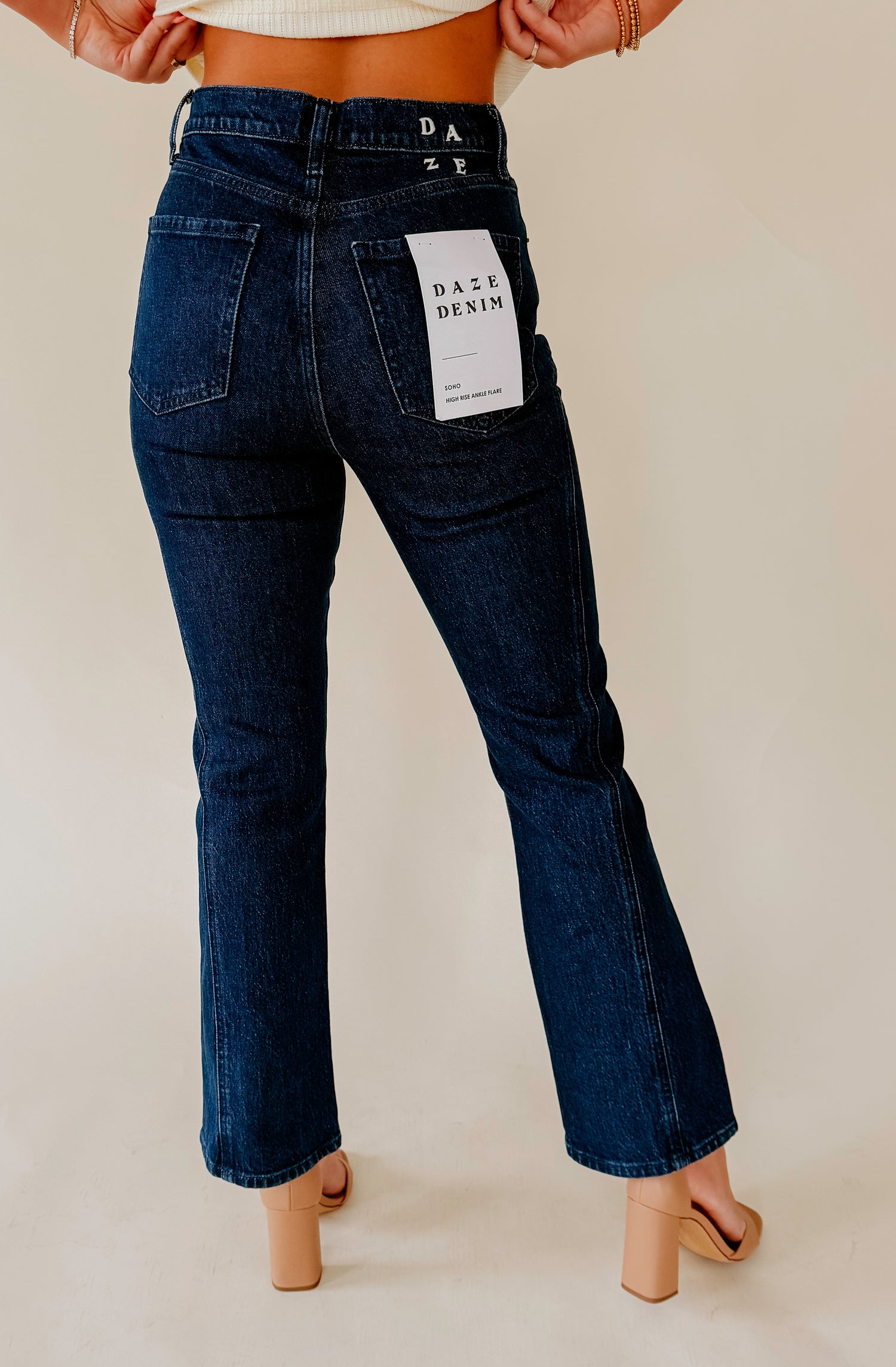 DAZE SOHO HIGH RISE ANKLE FLARE DENIM