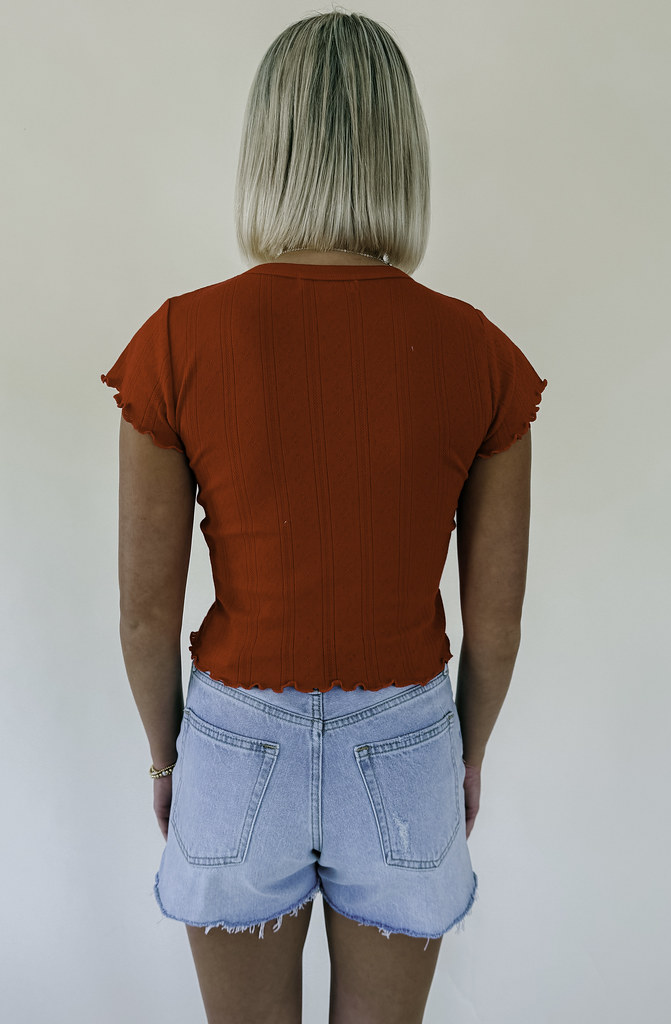 DAZE LILY CHERRY TEE