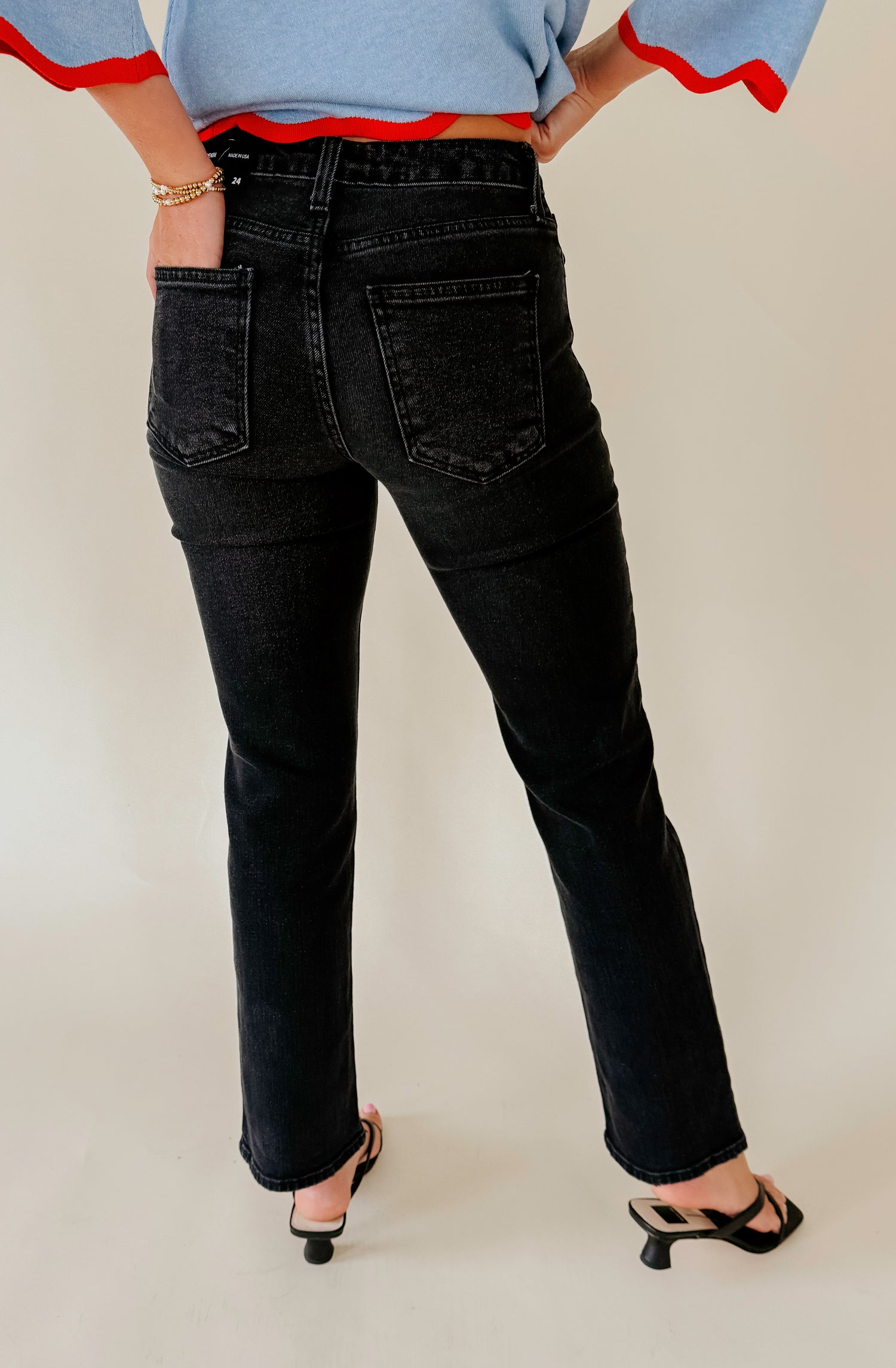 JUST BLACK CLEAN MID RISE DENIM