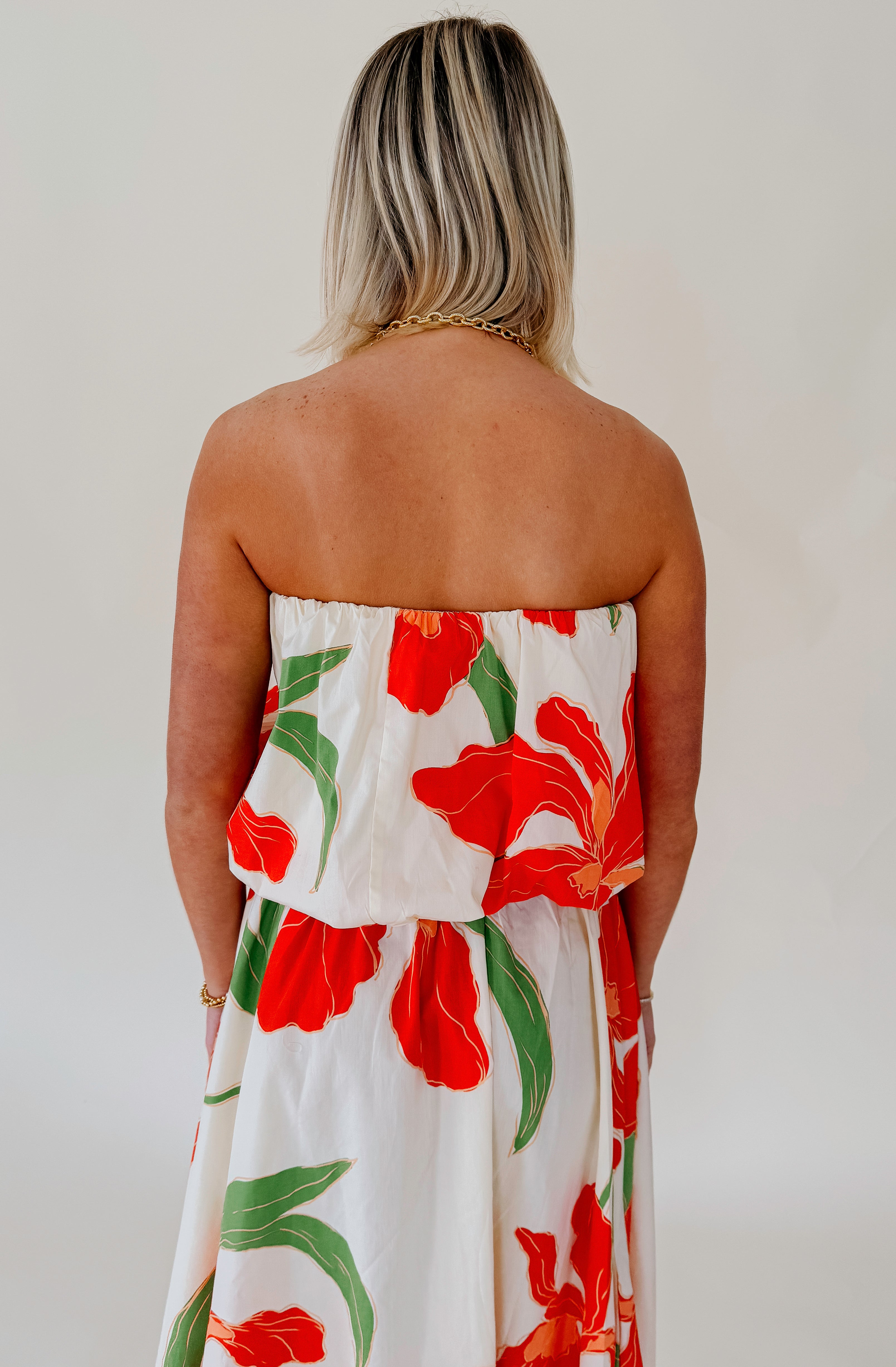 OFF THE GRID STRAPLESS TOP