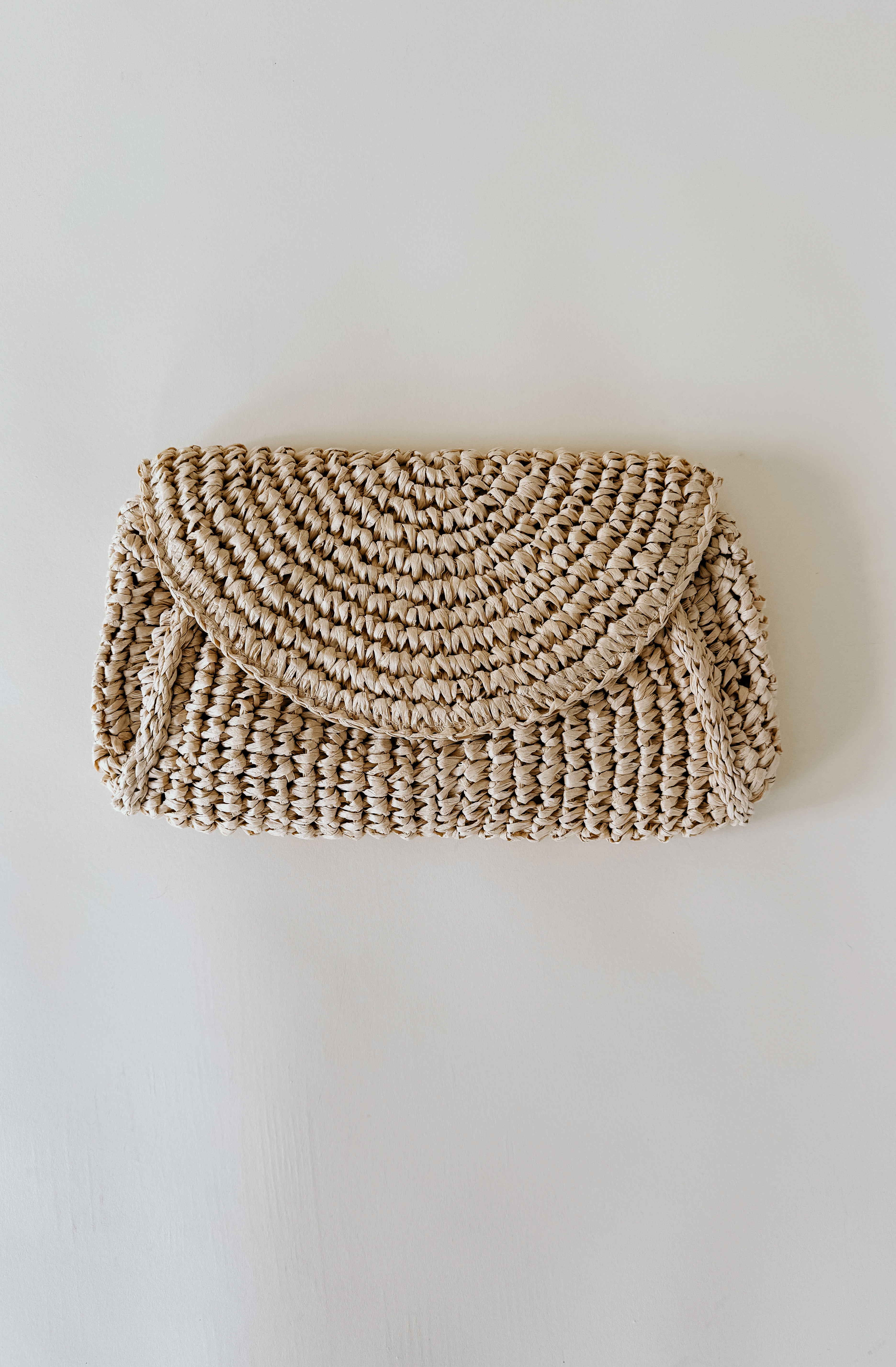 Z SUPPLY SAND DOLLAR MINI STRAW BAG