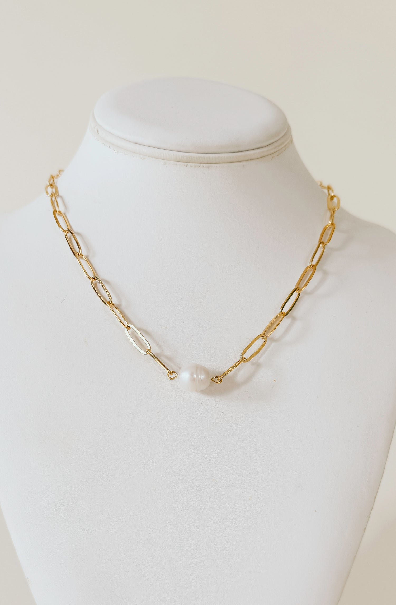 SUSAN SHAW PENNY NECKLACE