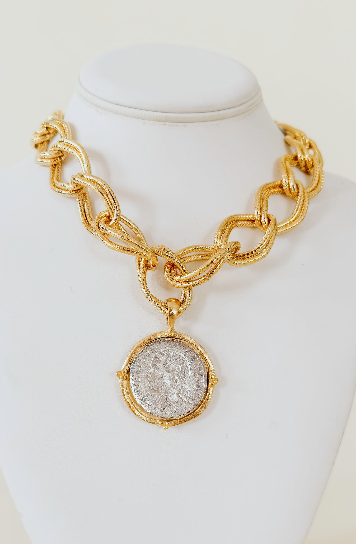 SUSAN SHAW MIXED METAL FRANC NECKLACE