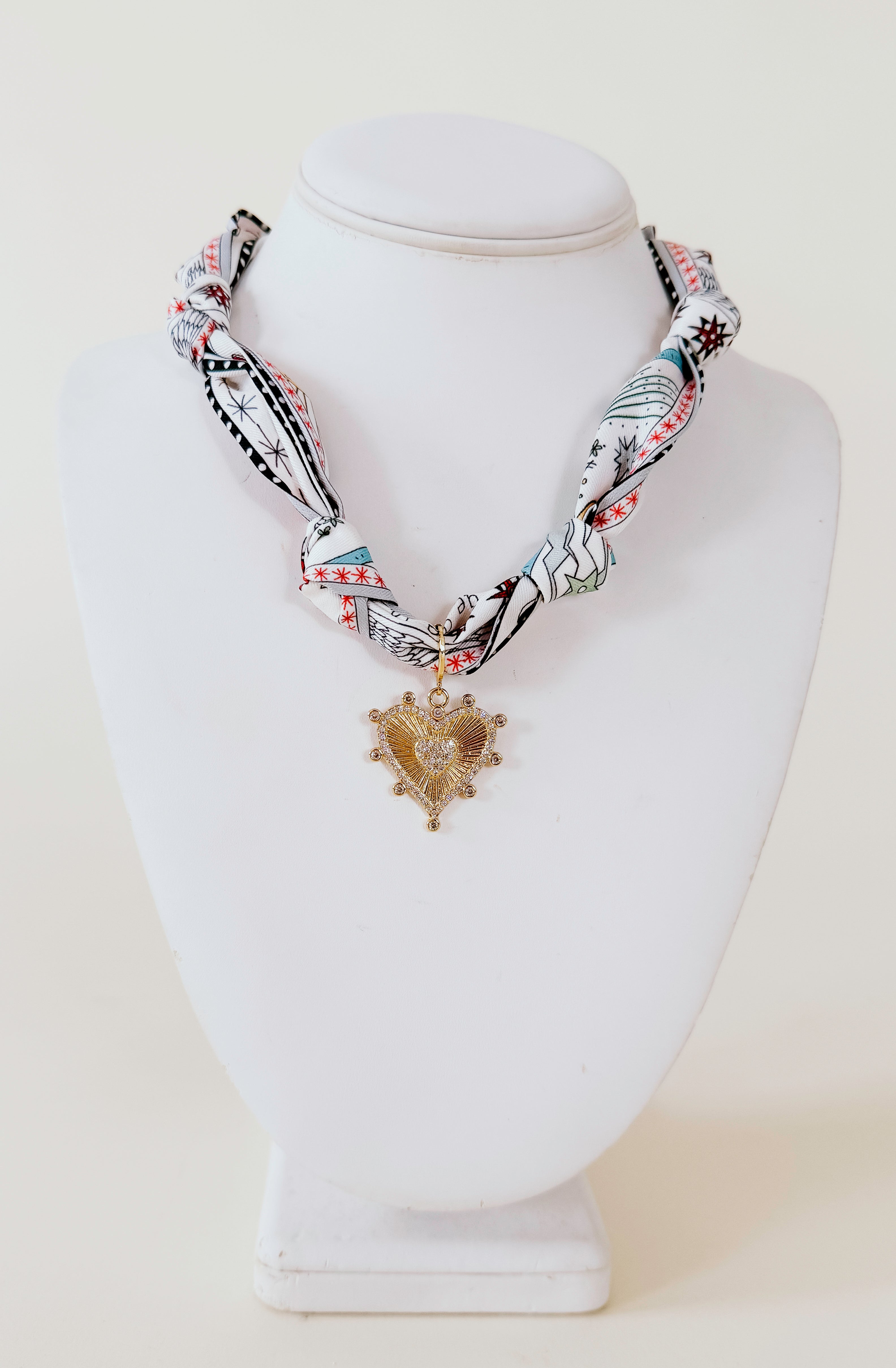 KYRA SCARF NECKLACE