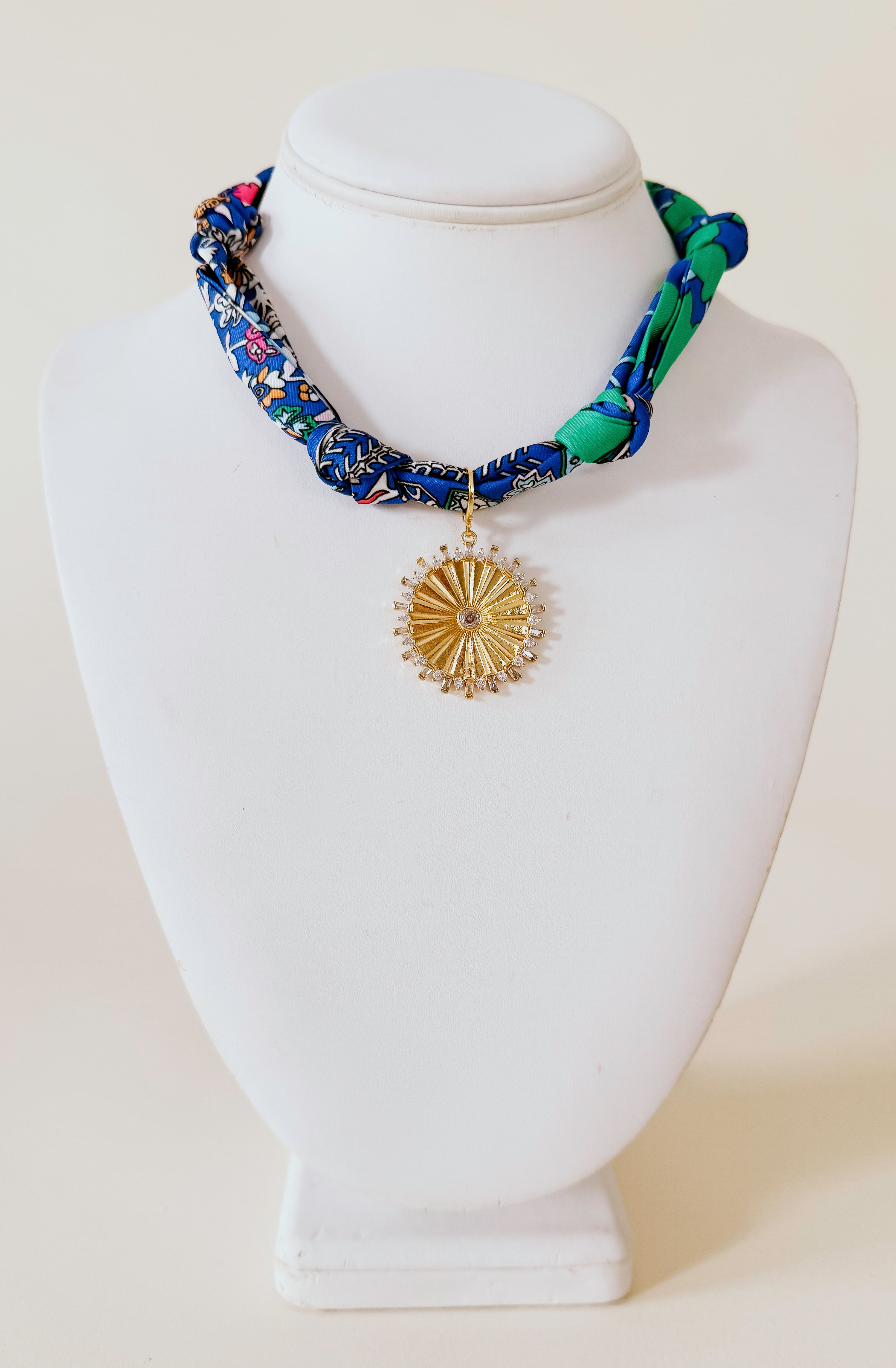 HANNAH SCARF NECKLACE