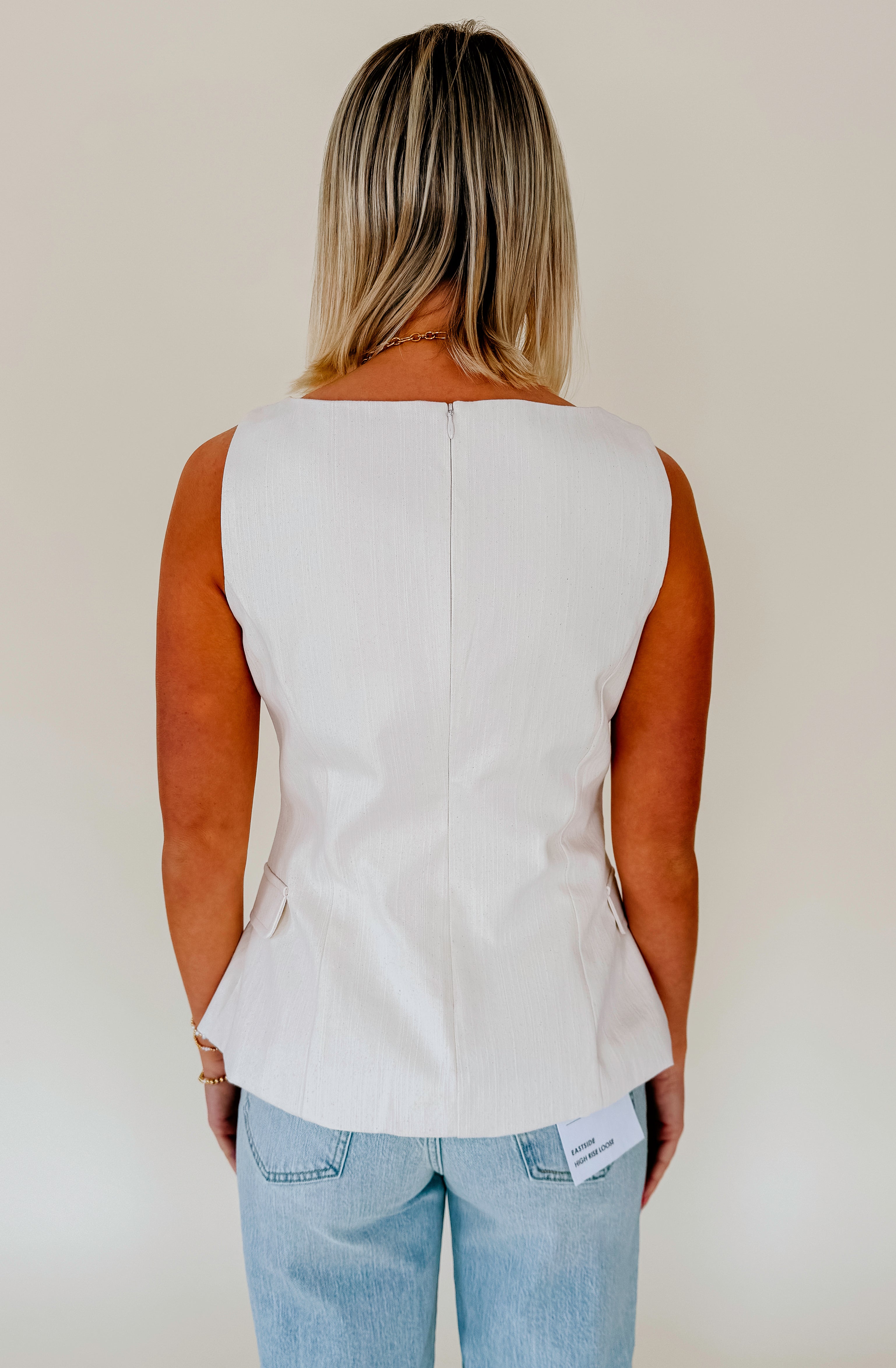 LINE AND DOT VENI TOP