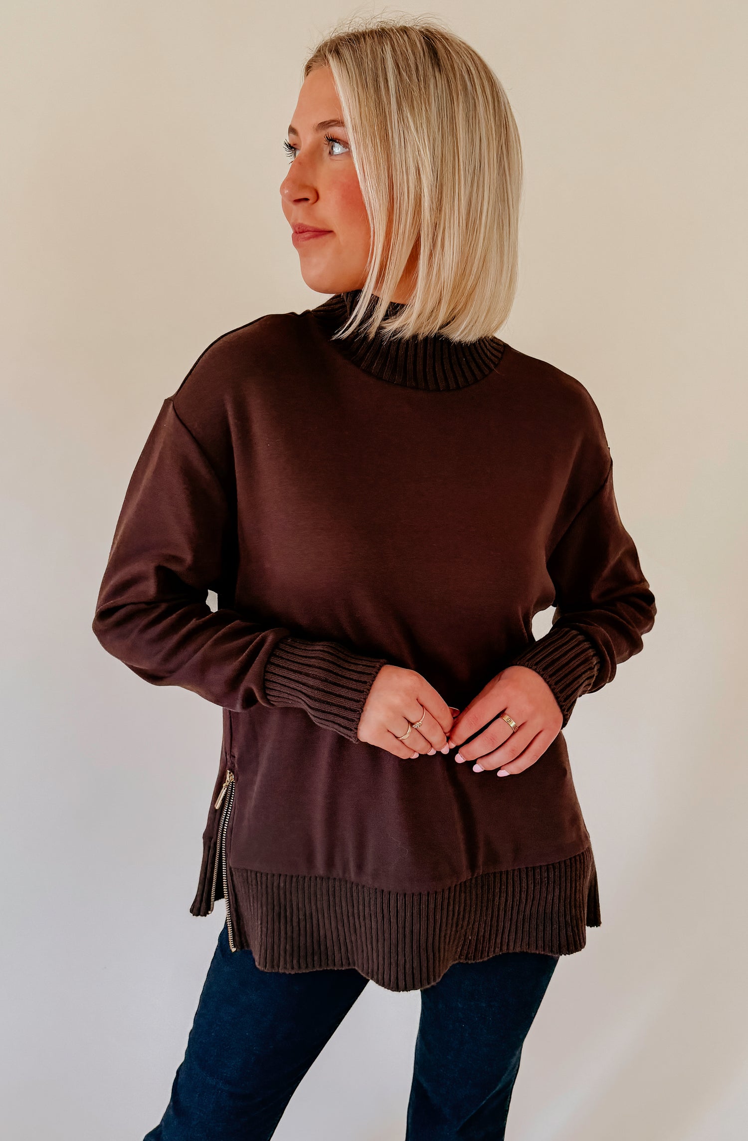 Z SUPPLY SABLE RIB SWEATSHIRT