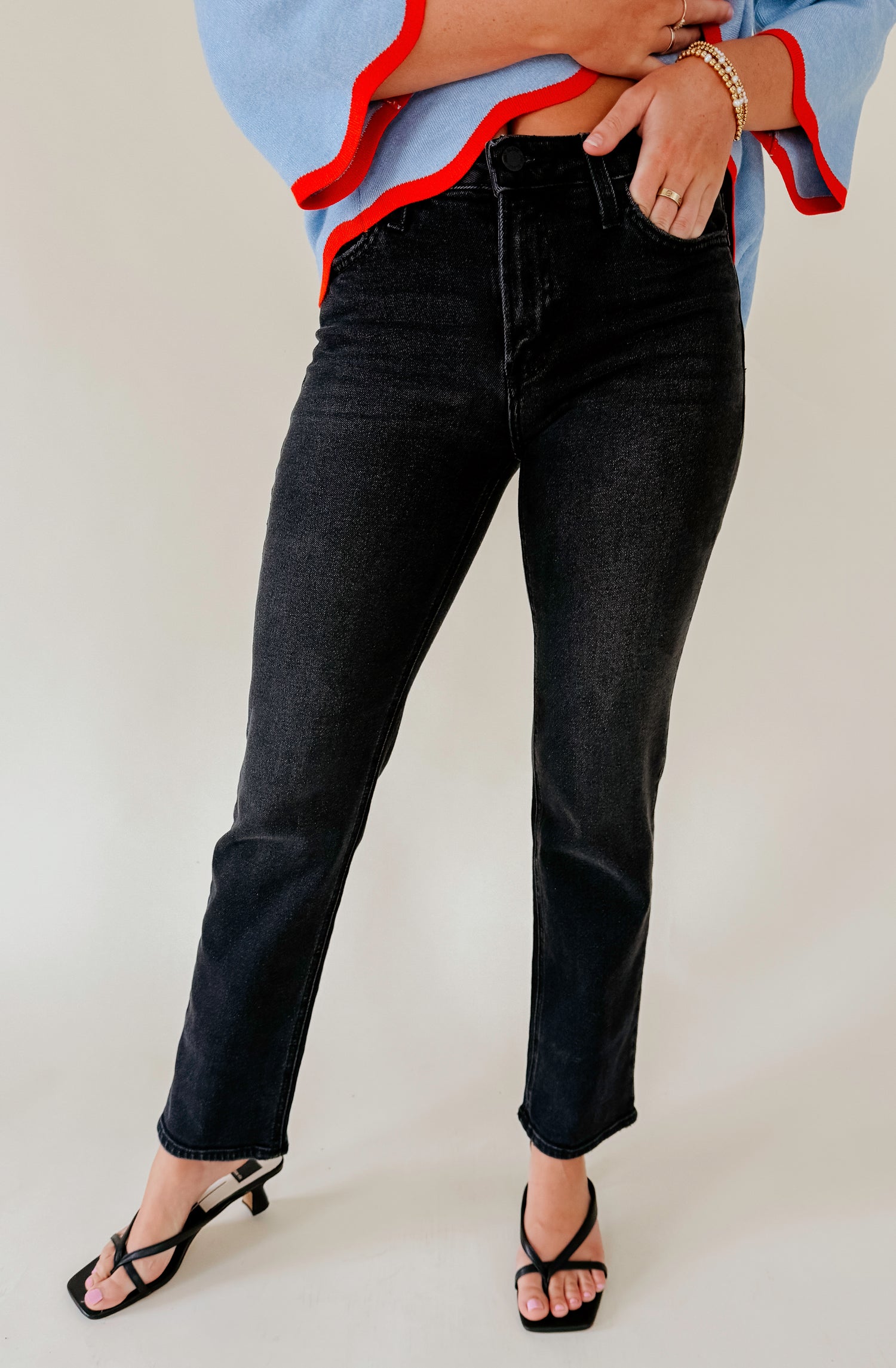 JUST BLACK CLEAN MID RISE DENIM