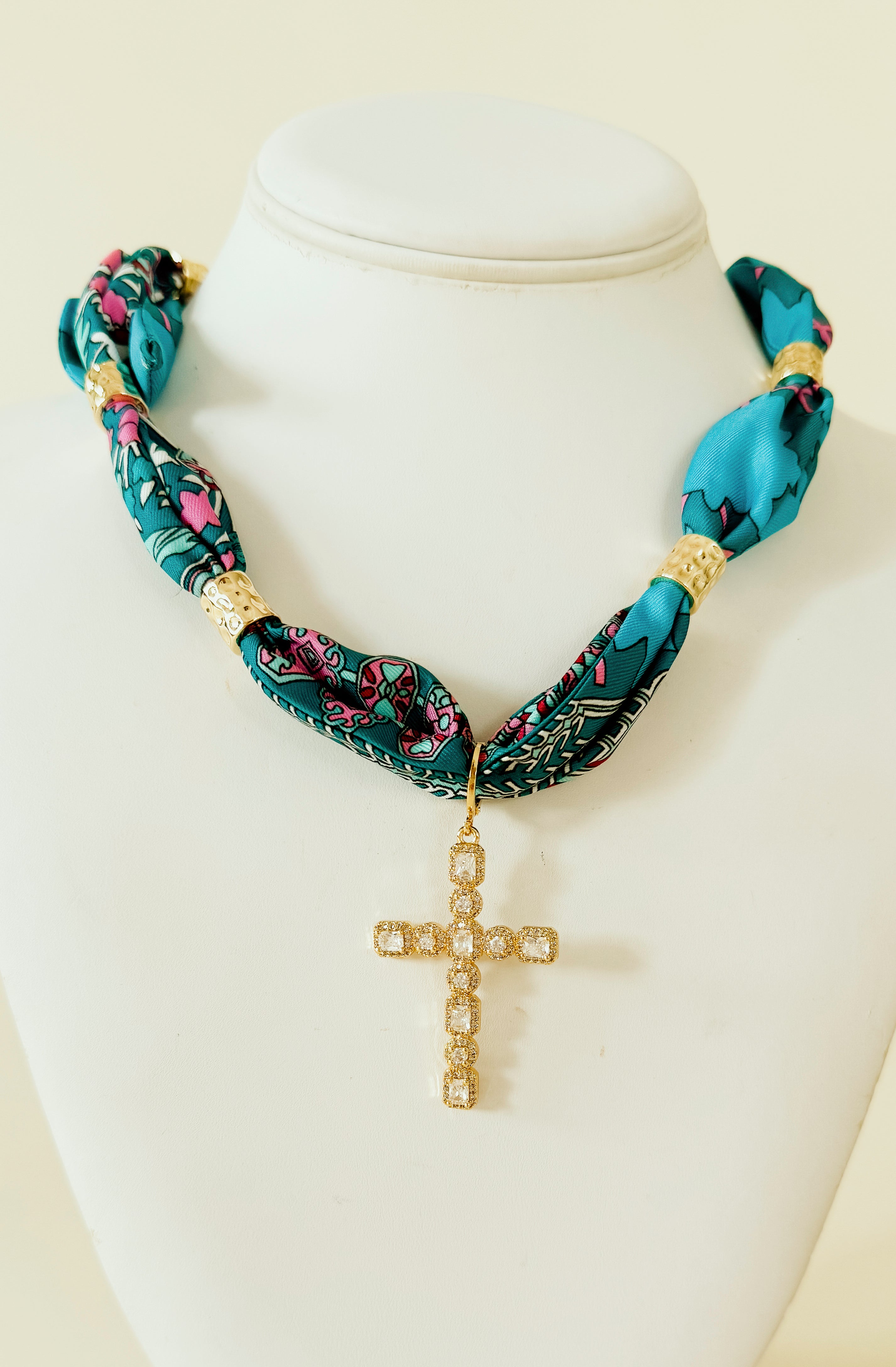 REBEKAH SCARF NECKLACE