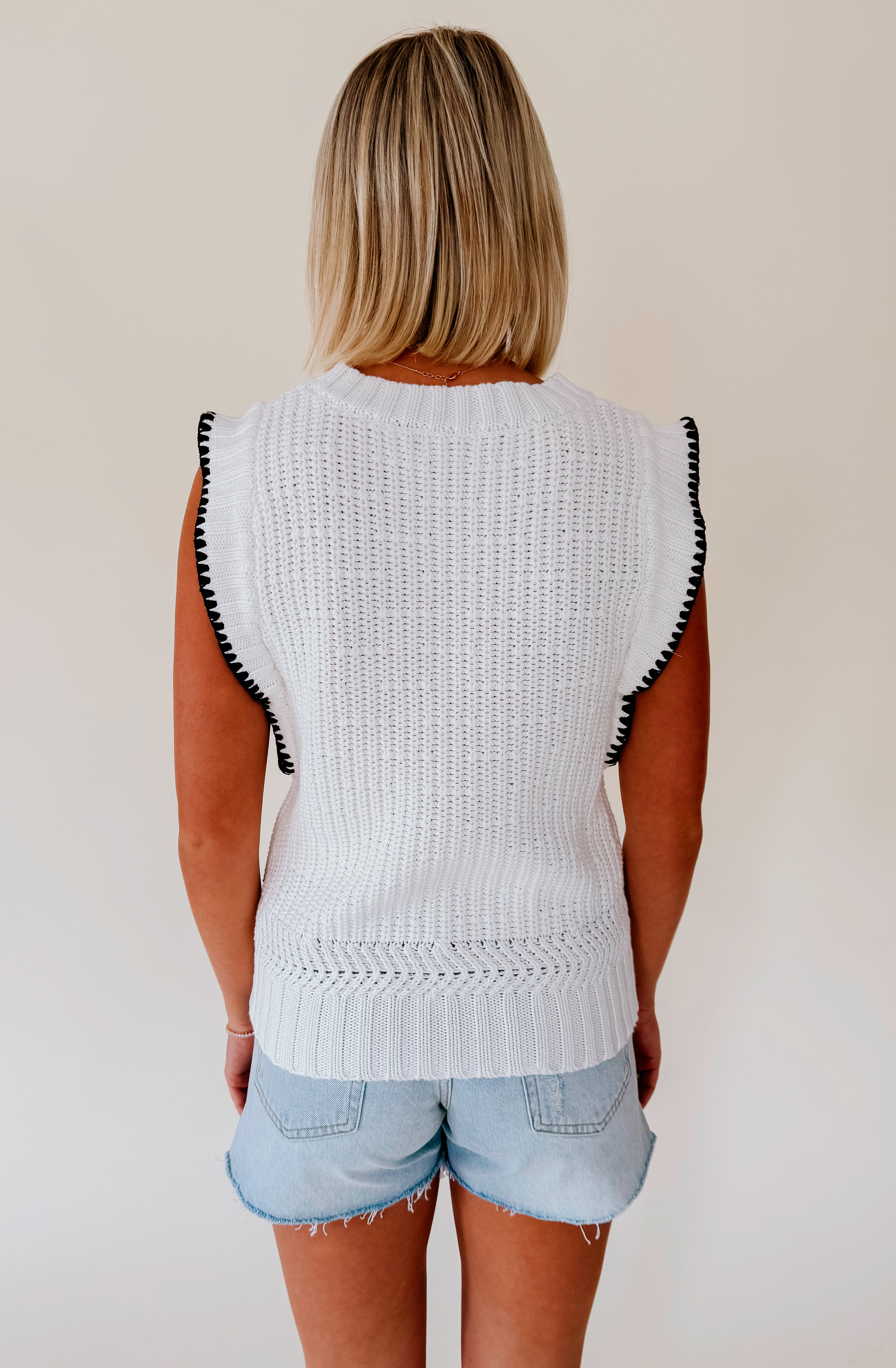 EDGE OF PERFECTION COLLOR BLOCKED SWEATER