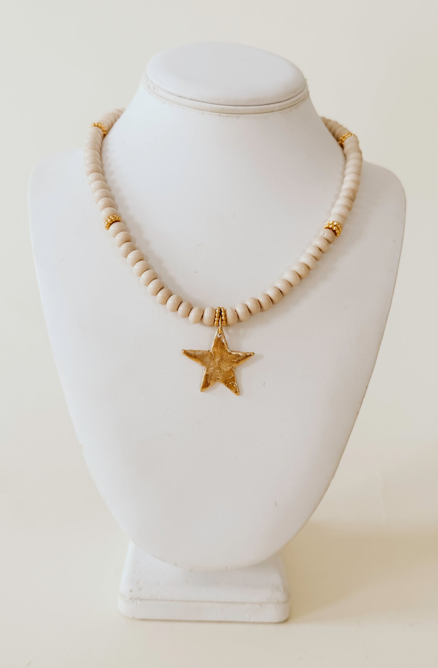 SUSAN SHAW LOLLY STAR NECKLACE