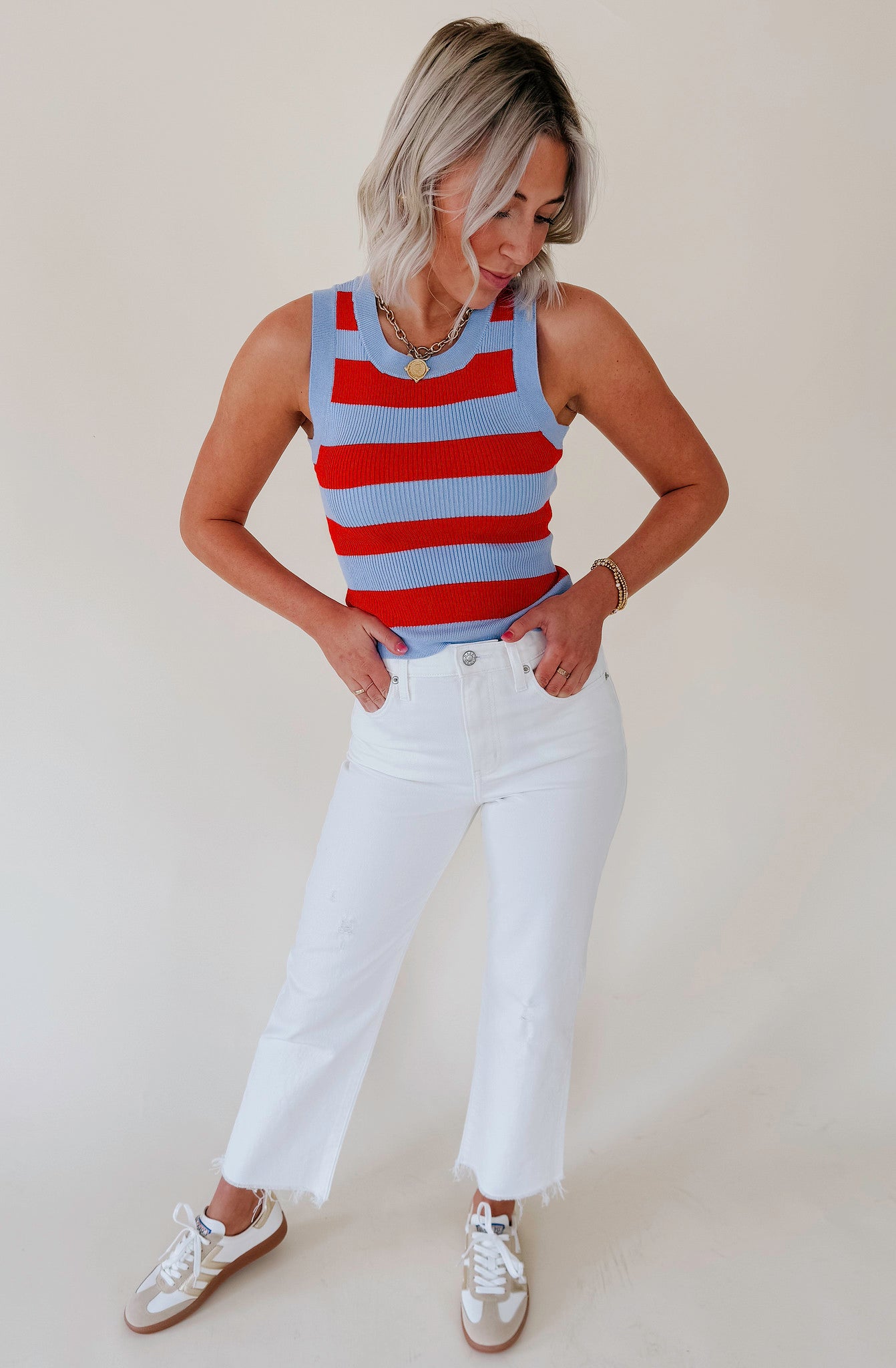 DAZE SUNDAZE CROP IN SWAN