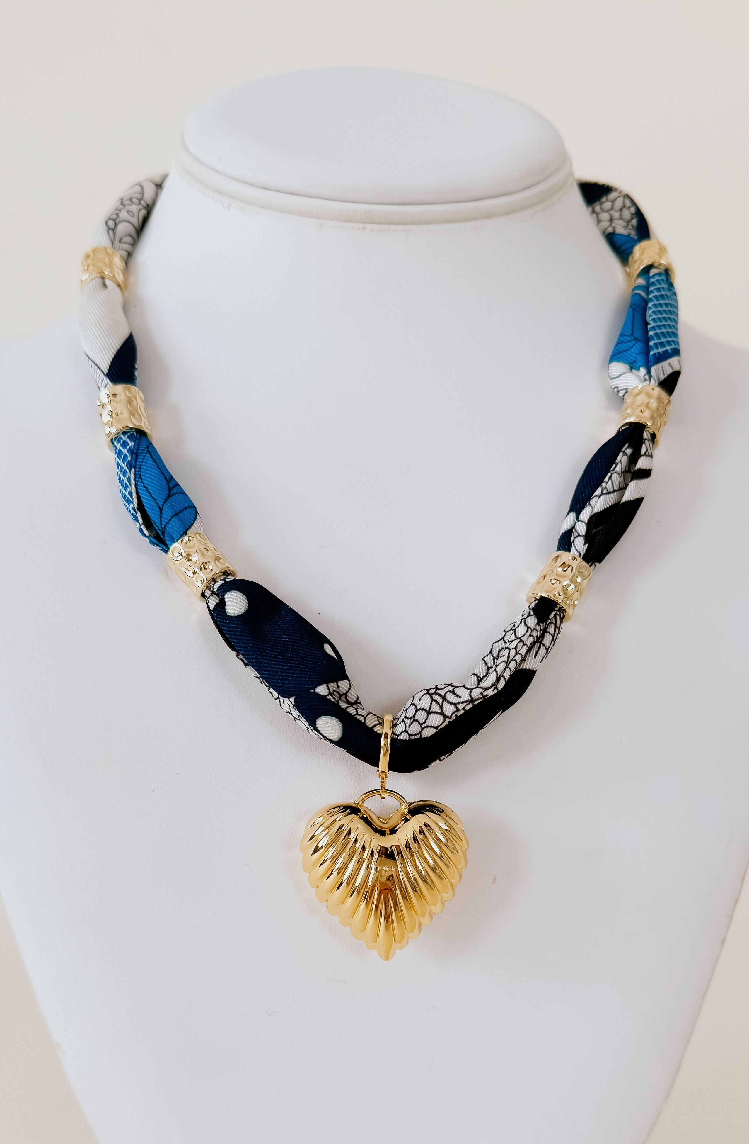 BECKY SCARF NECKLACE