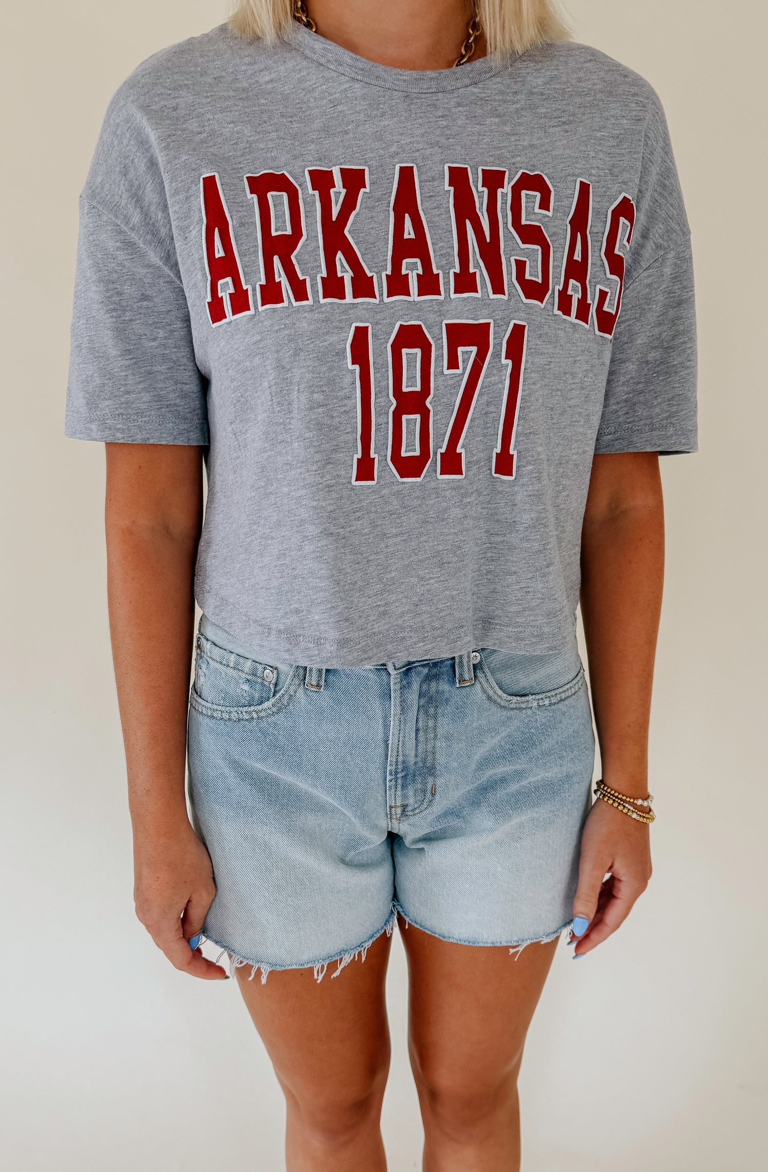 ARKANSAS CROPPED PUFF LETTERED TEE