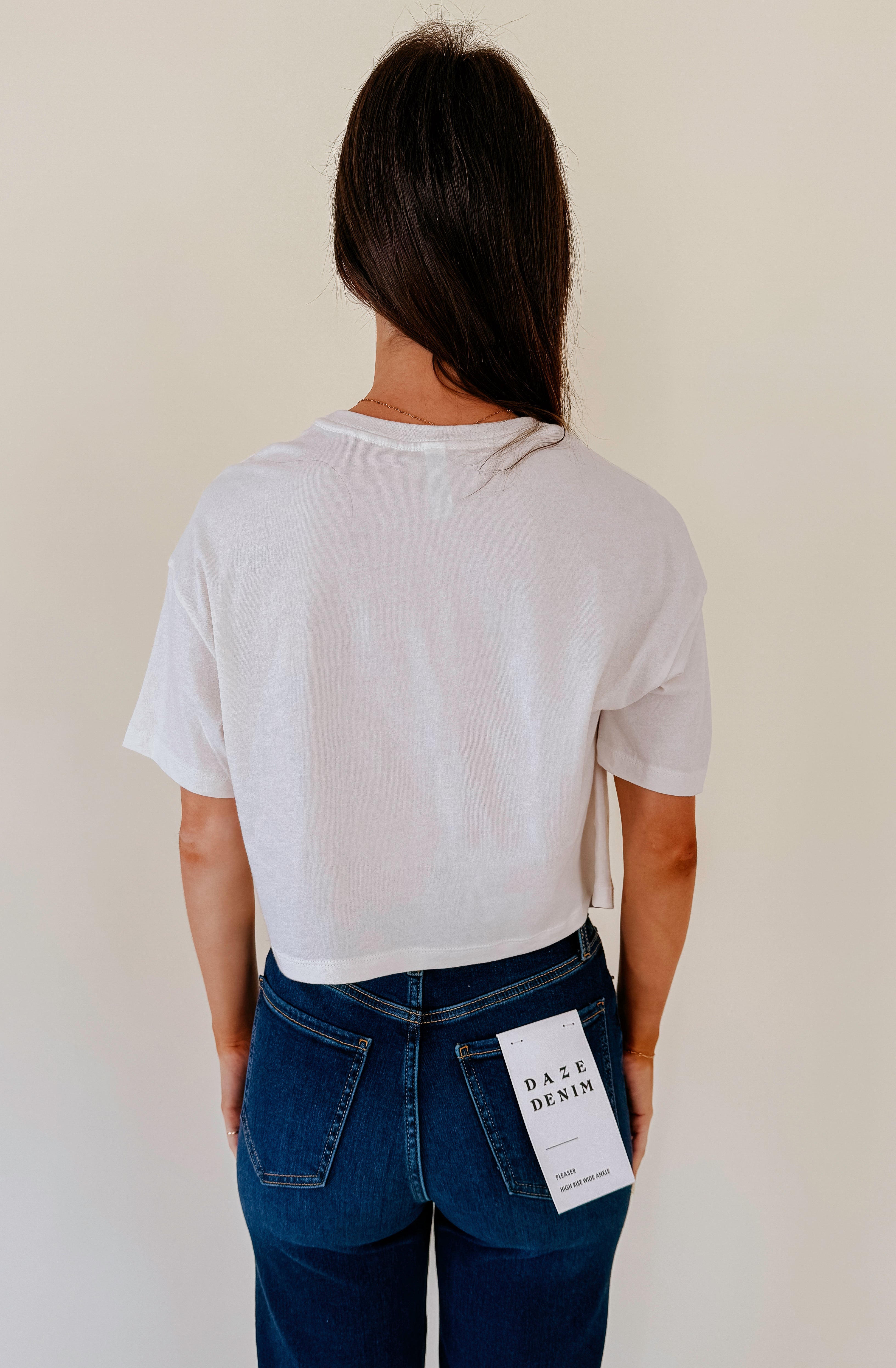 ARKANSAS BOW CROPPED TEE