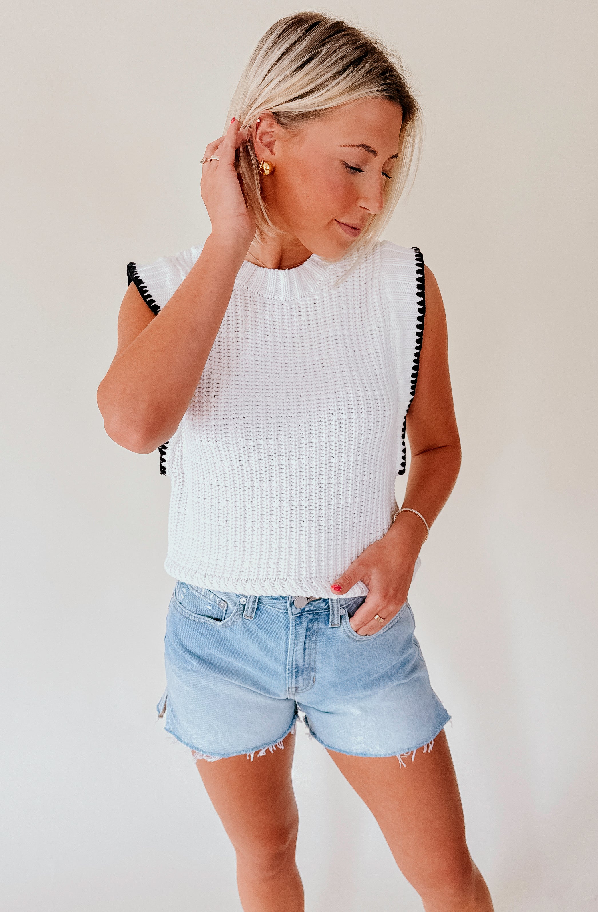 EDGE OF PERFECTION COLLOR BLOCKED SWEATER