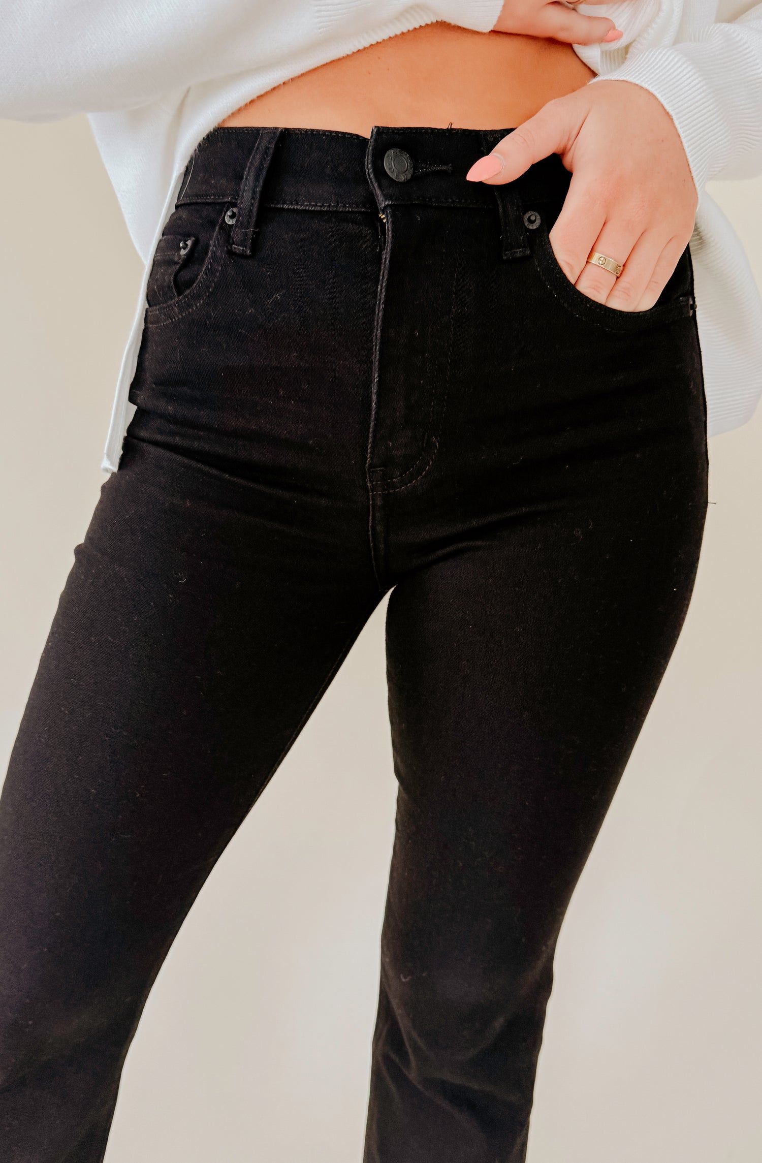 DAZE SHY GIRL HIGH RISE CROP IN AFTER PARTY