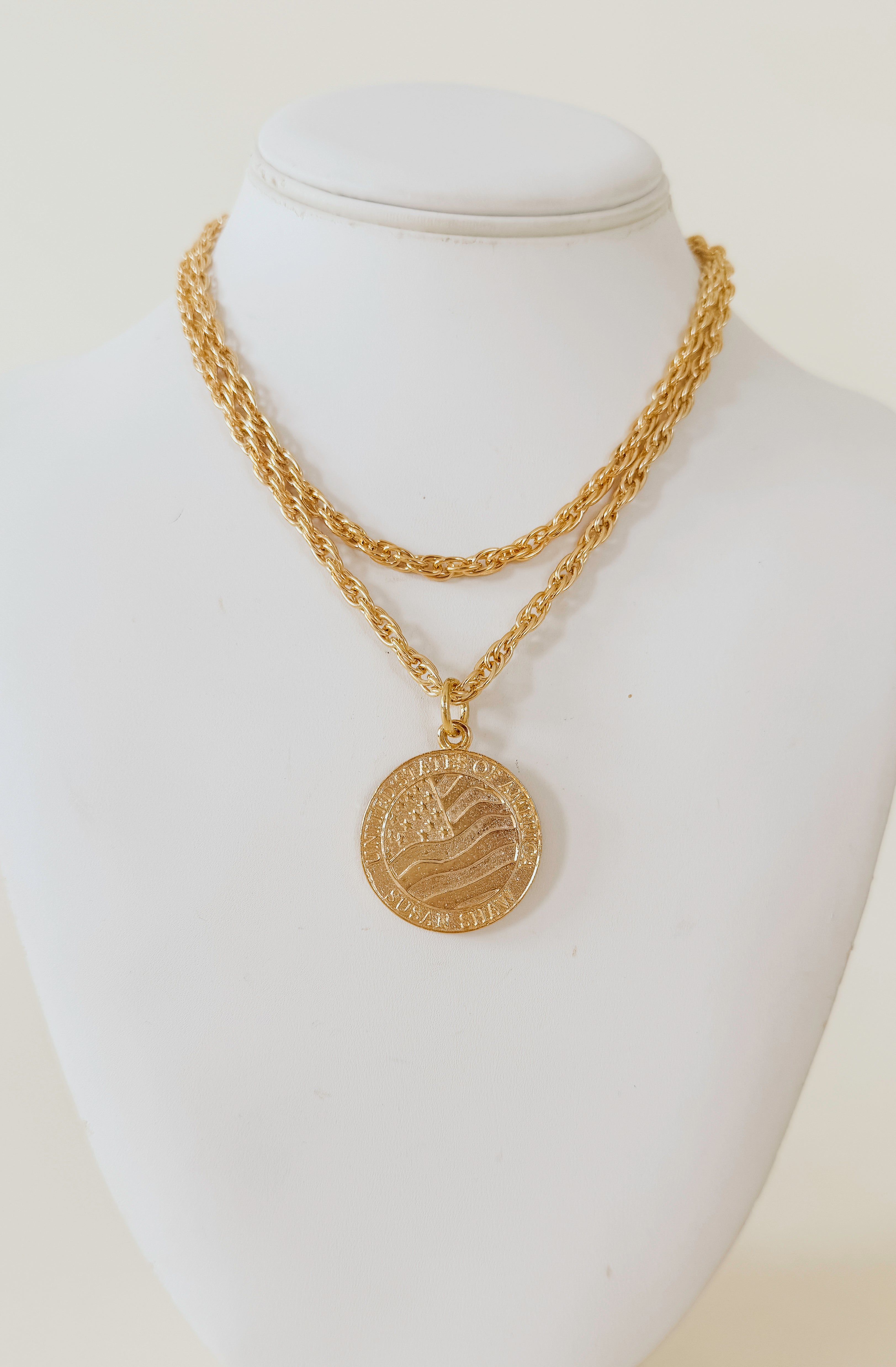 SUSAN SHAW USA 250 LONG NECKLACE