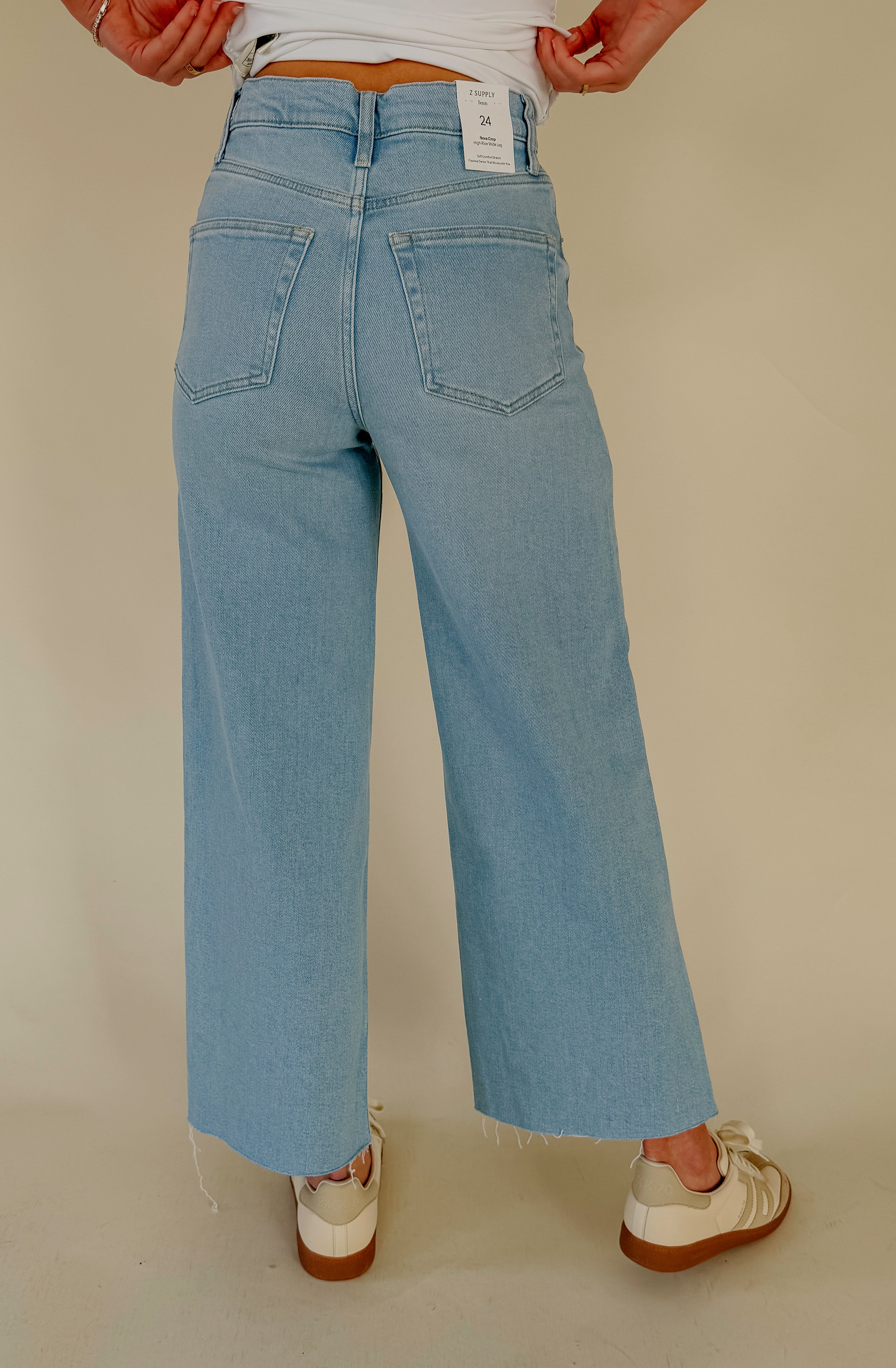 Z SUPPLY NOVA CROP HIGH RISE WIDE LEG DENIM