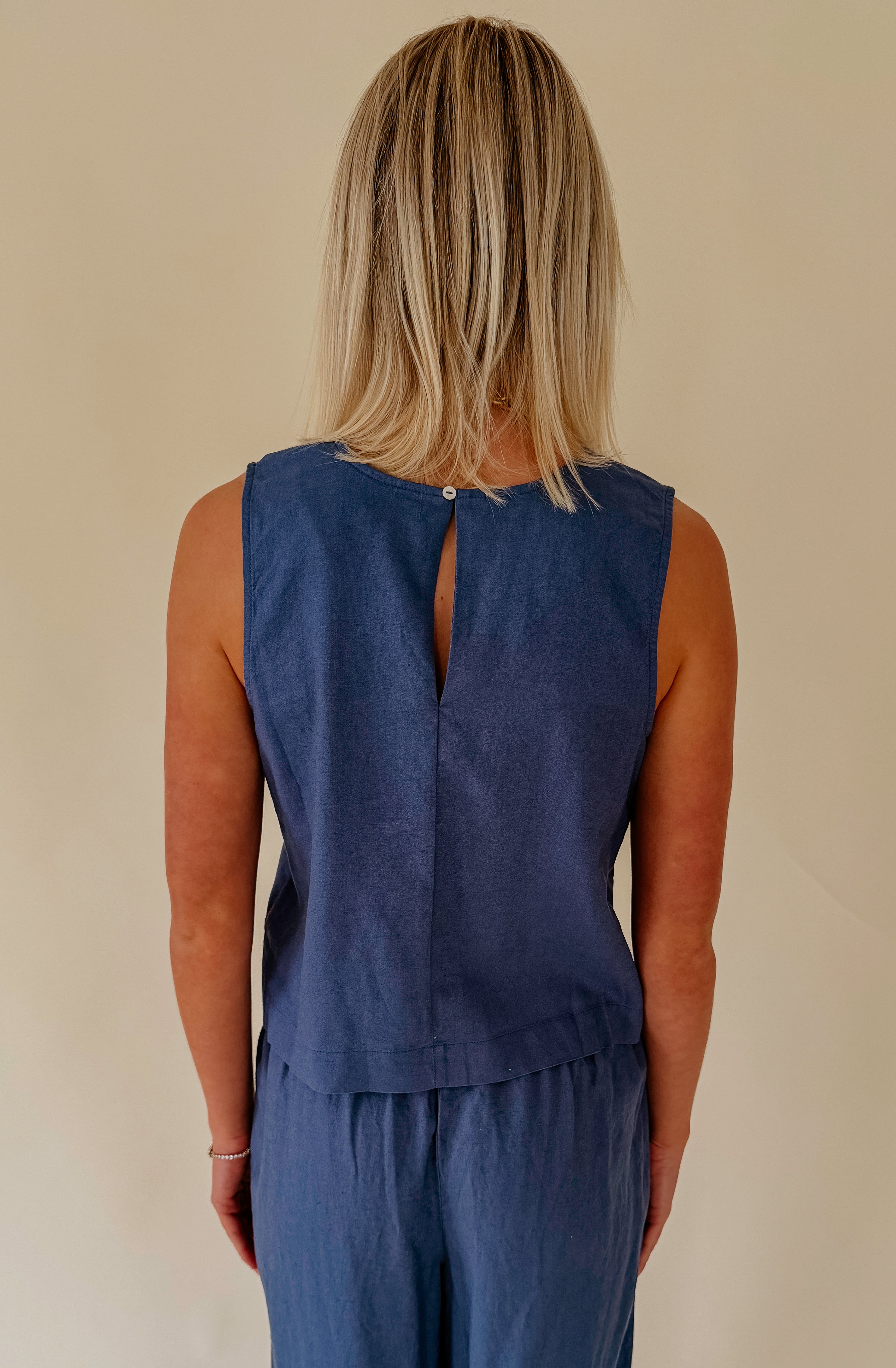 Z SUPPLY SLOANE LINEN TOP