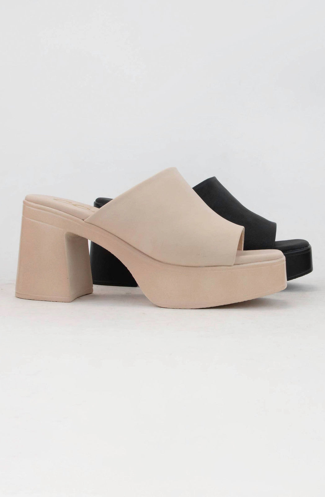 THE MONICA PLATFORM HEEL