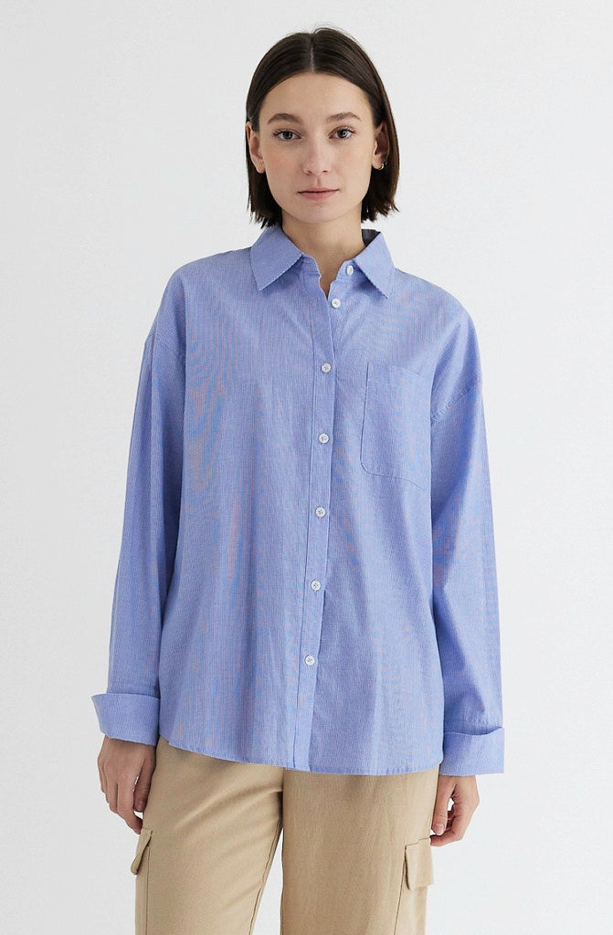 THE HAILEY BUTTON UP