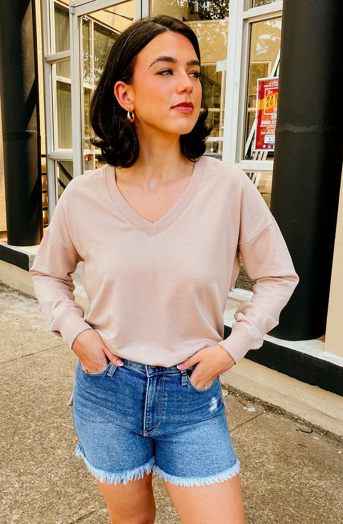 Z SUPPLY MODERN V NECK WEEKENDER