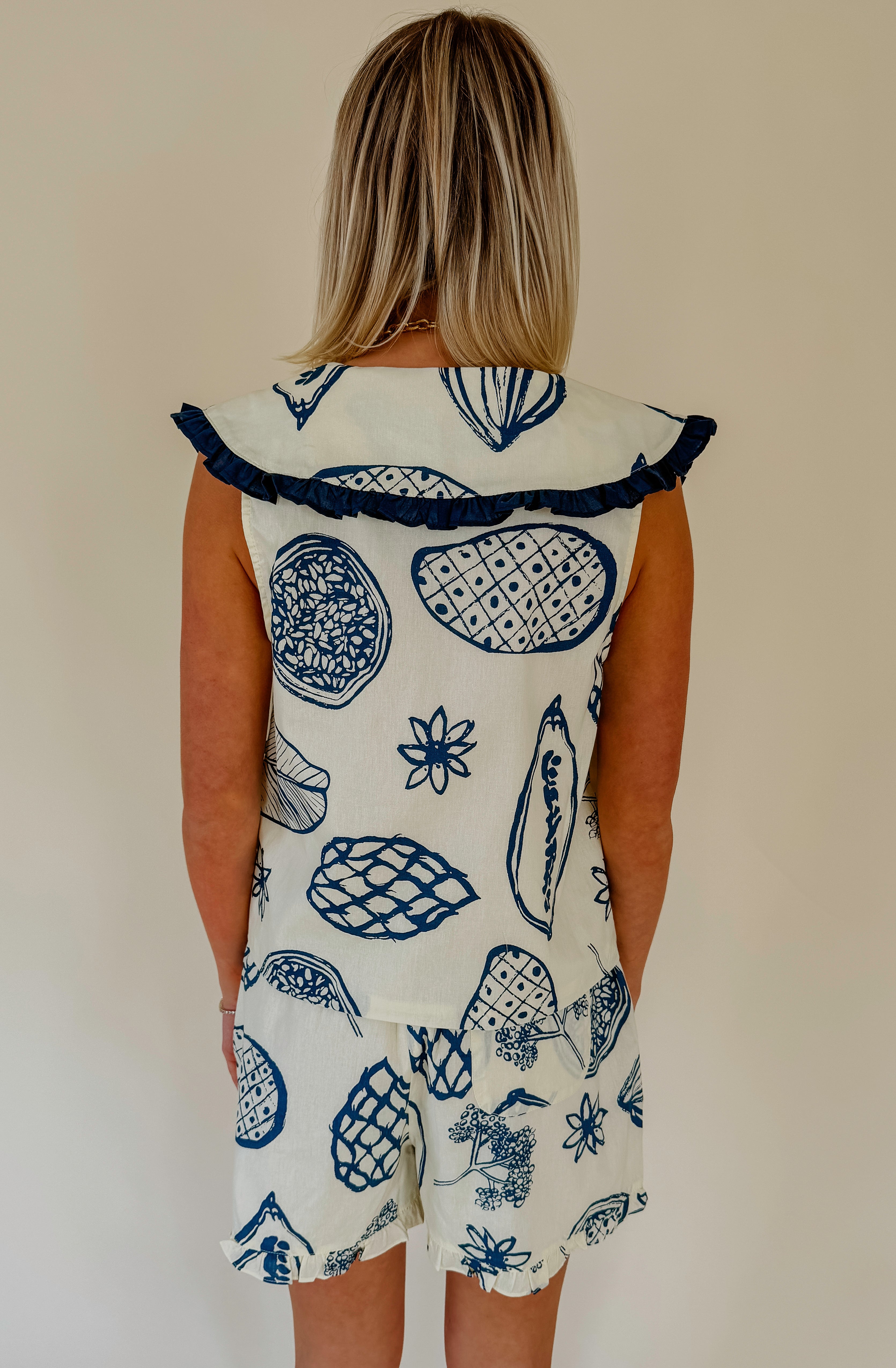 SEA YA LATER PETER PAN COLLAR TOP