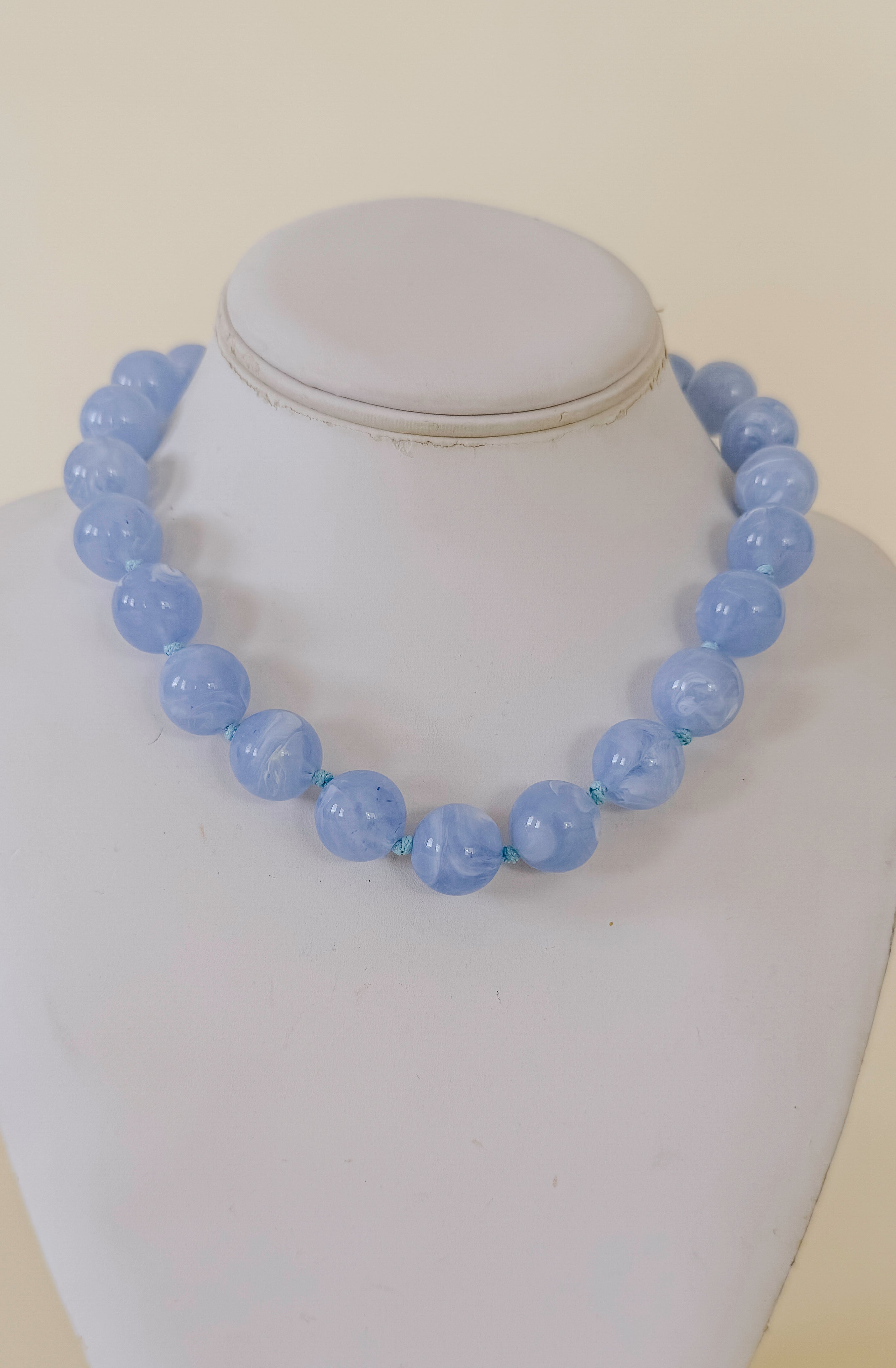 MABRY BEADED CHUNKY NECKLACE