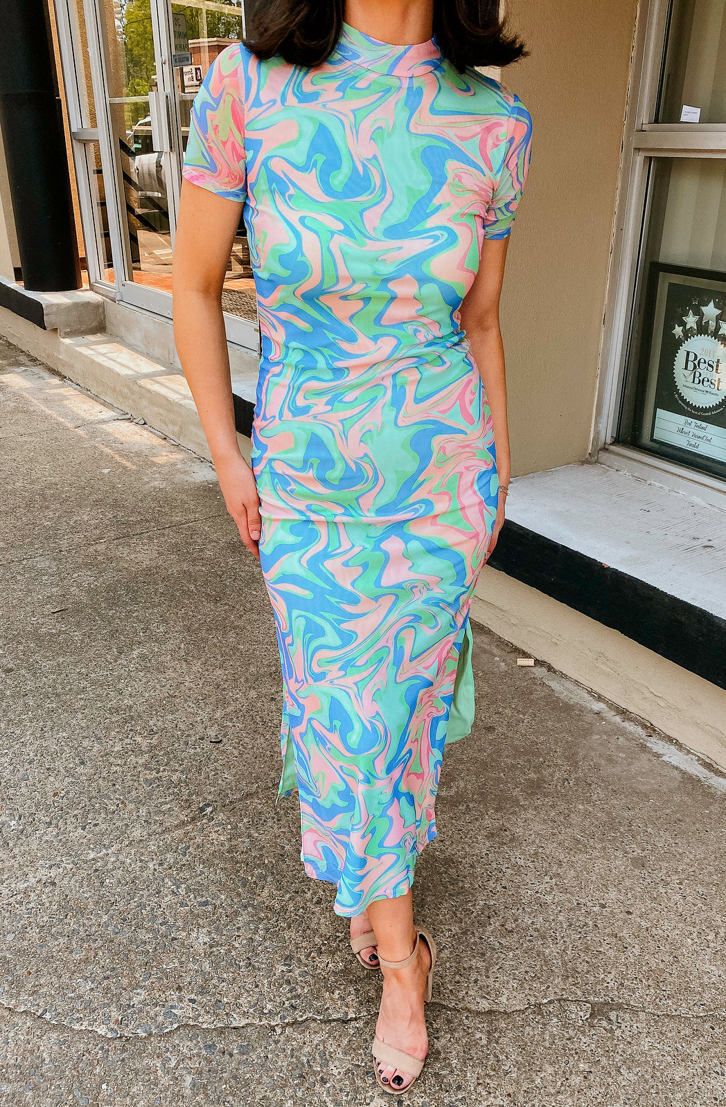 TWIST AND SHOUT MIDI DRESS