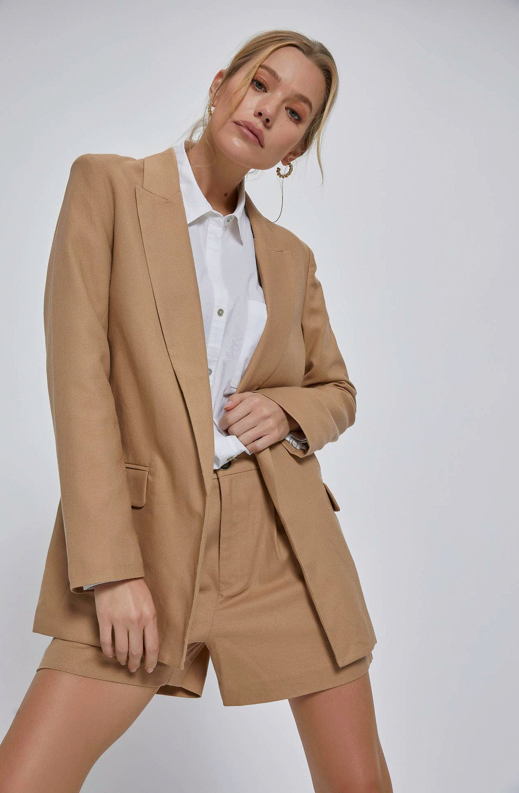ESPRESSO PLEASE OVERSIZED BLAZER