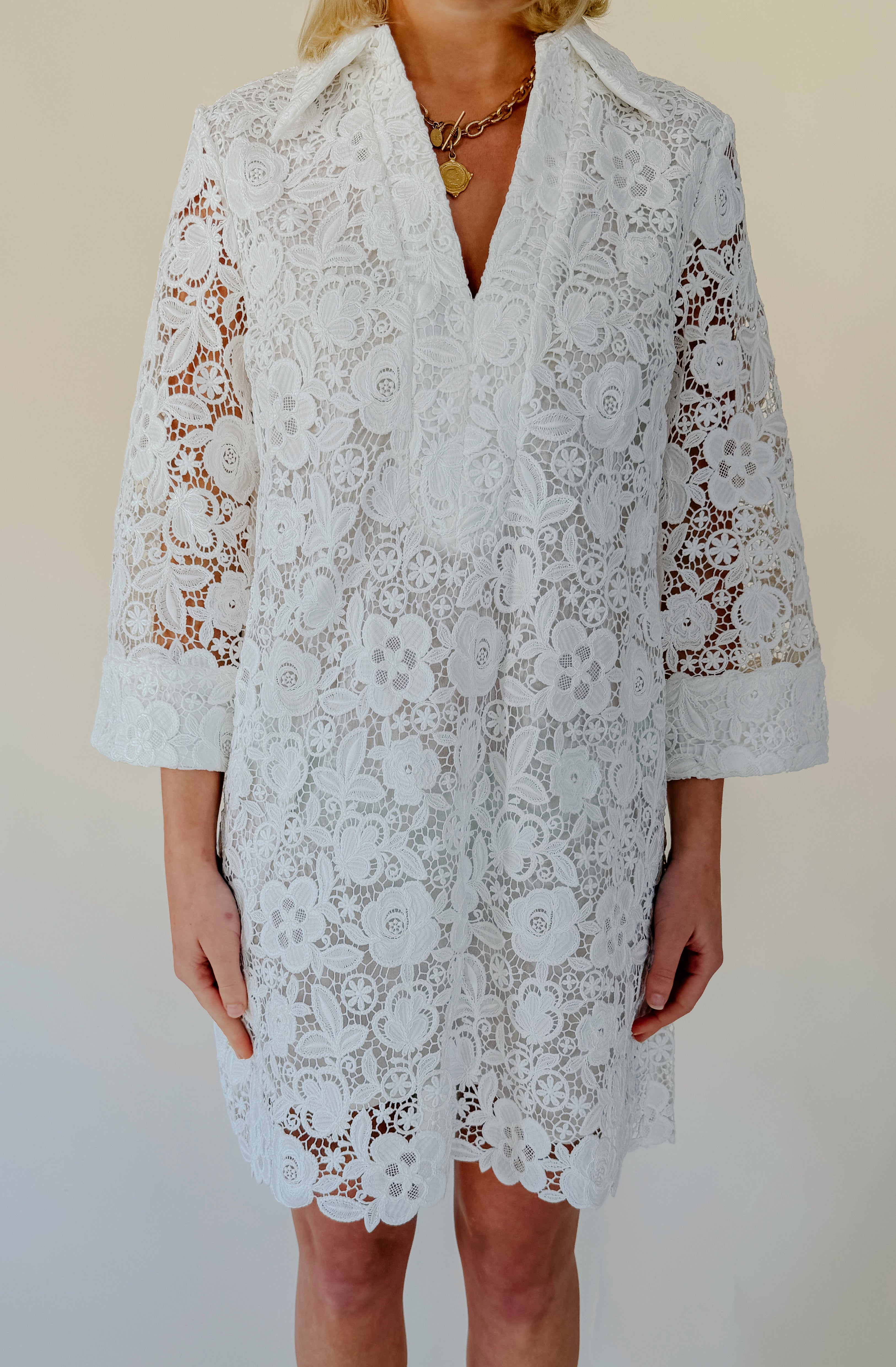 GUIPURE LACE MINI SHIFT DRESS