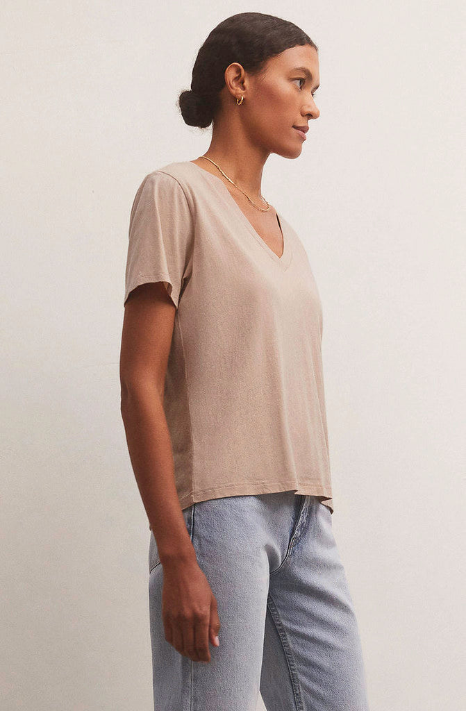 Z SUPPLY GIRLFRIEND V NECK TEE