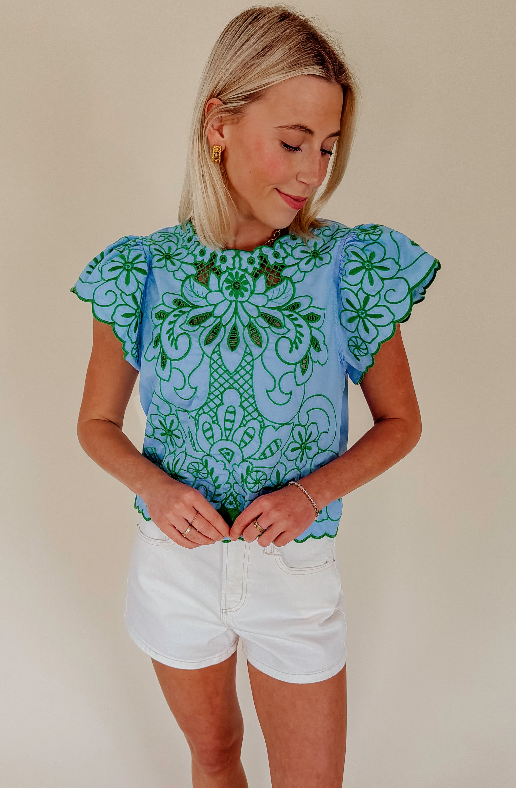 WEEKENDING EMBROIDERED BLOUSE