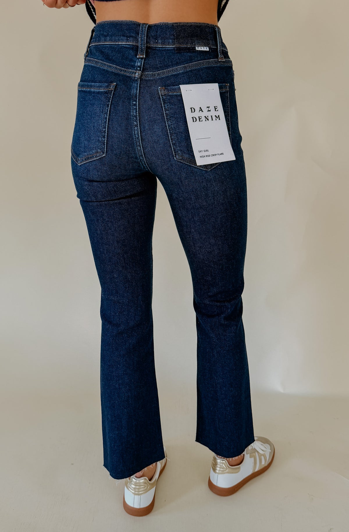 DAZE SHY GIRL DENIM IN SERENE