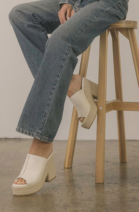 THE MELISSA ESPADRILLE PLATFORM SLIDE