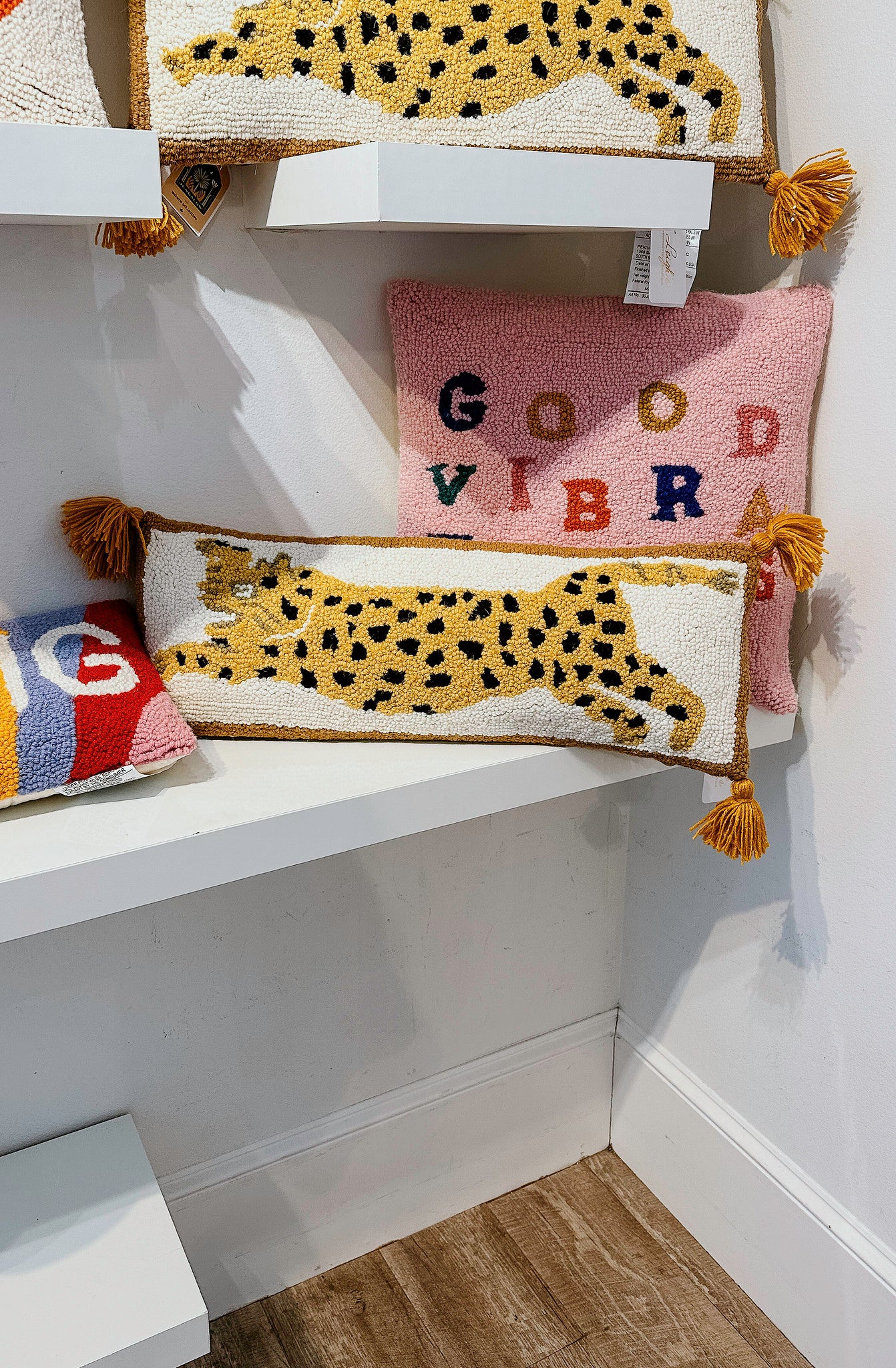CHI CHI HOOK PILLOW