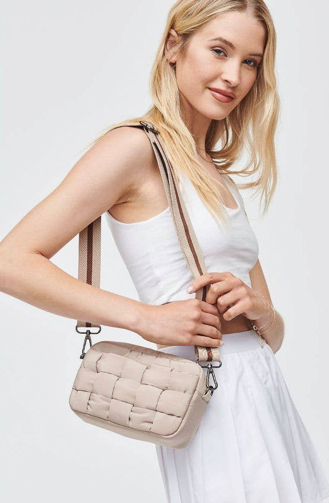 MINI WOVEN CROSSBODY PUFFER BAG