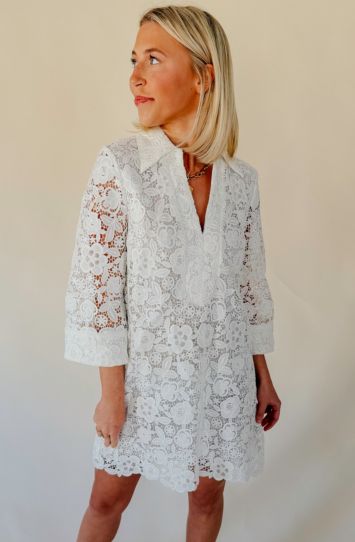 GUIPURE LACE MINI SHIFT DRESS