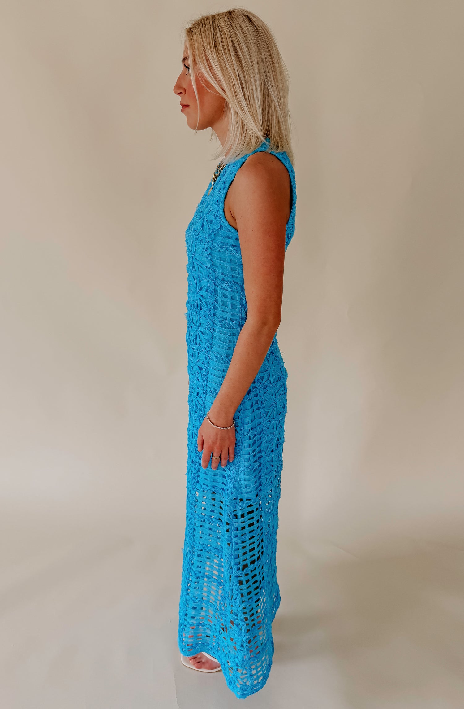 THE ODETTE TEXTURED MIDI DRESS