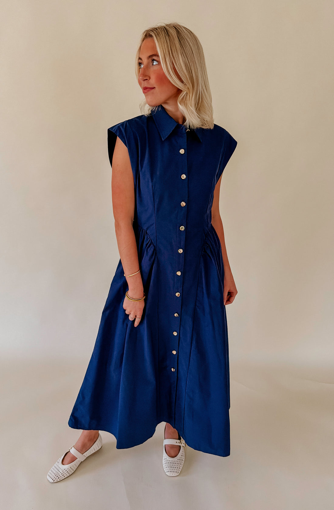 ON THE COME UP MIDI DRESS