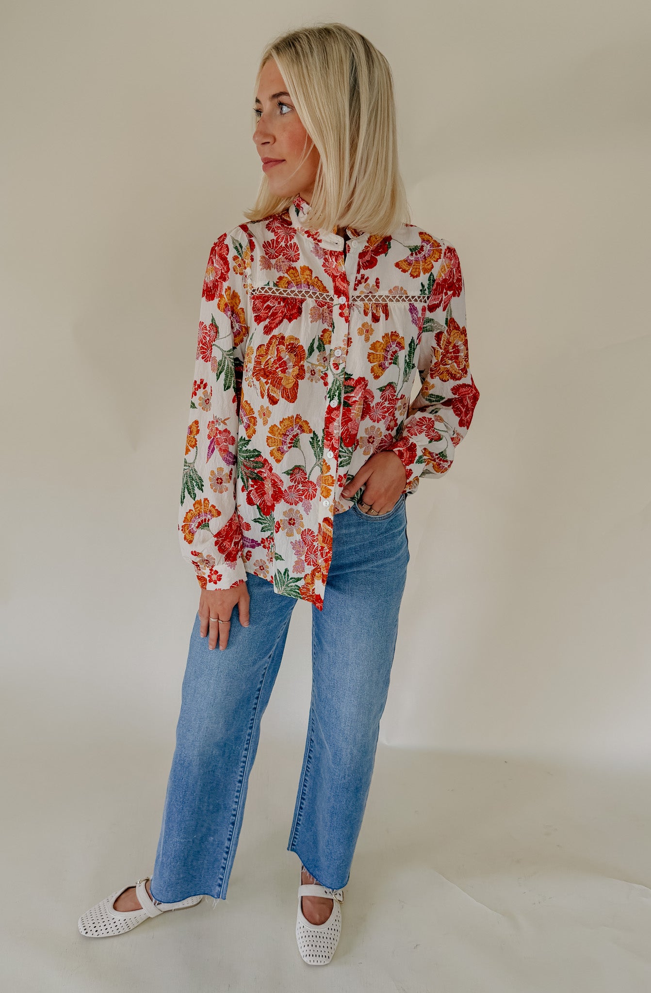 IN SEASON FLORAL BLOUSE