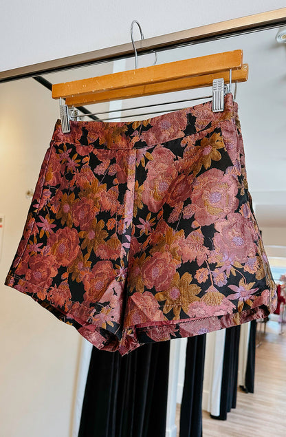 THE LYLA TAILORED SHORTS