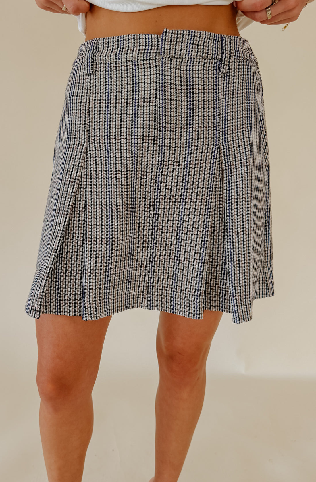 PLAID TO SEE YOU PLEATED SKIRT