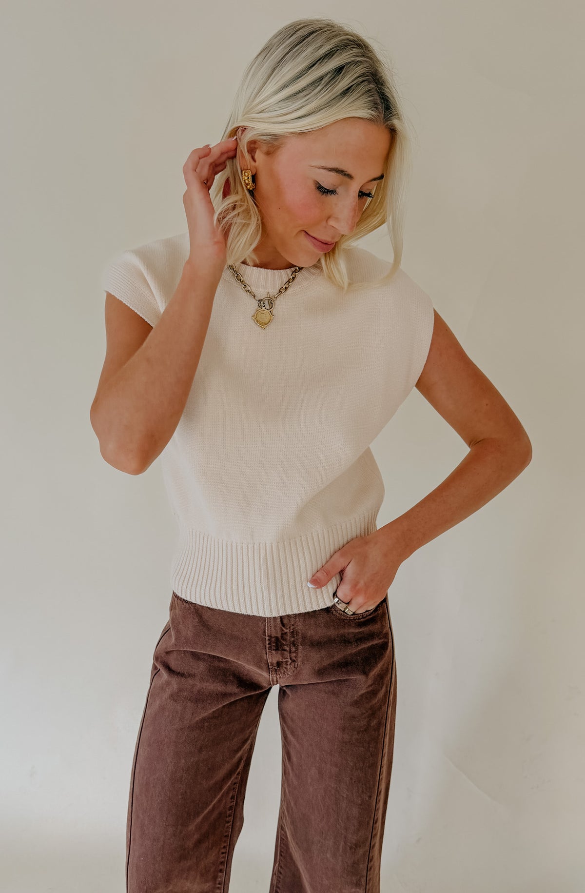 THE MIKAYLA KNIT SWEATER TANK