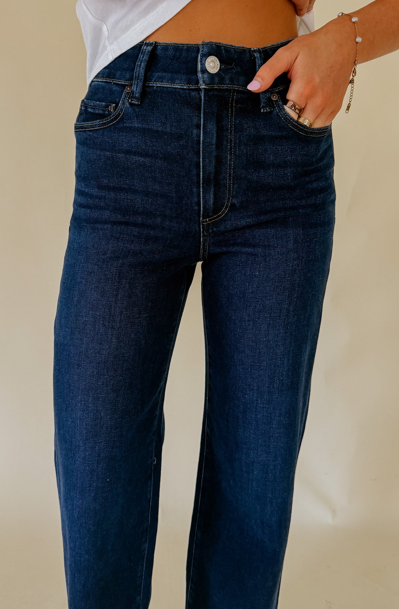PAIGE ANESSA REVERSE SEAMED DENIM IN 31"
